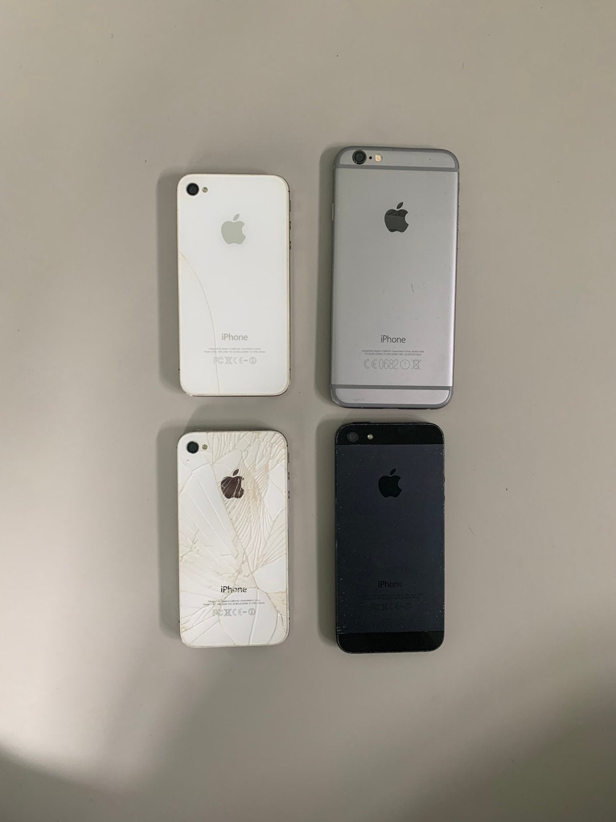Iphones voor onderdelen of reparatie, Telecommunicatie, Mobiele telefoons | Apple iPhone, Gebruikt, 16 GB, Zonder abonnement, Zonder simlock