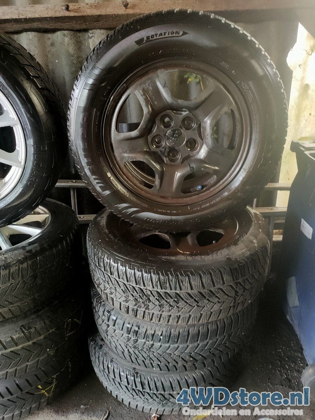 Jeep Renegade Winterbanden M+S, Auto-onderdelen, -, Banden en Velgen, Gebruikt, 215 mm