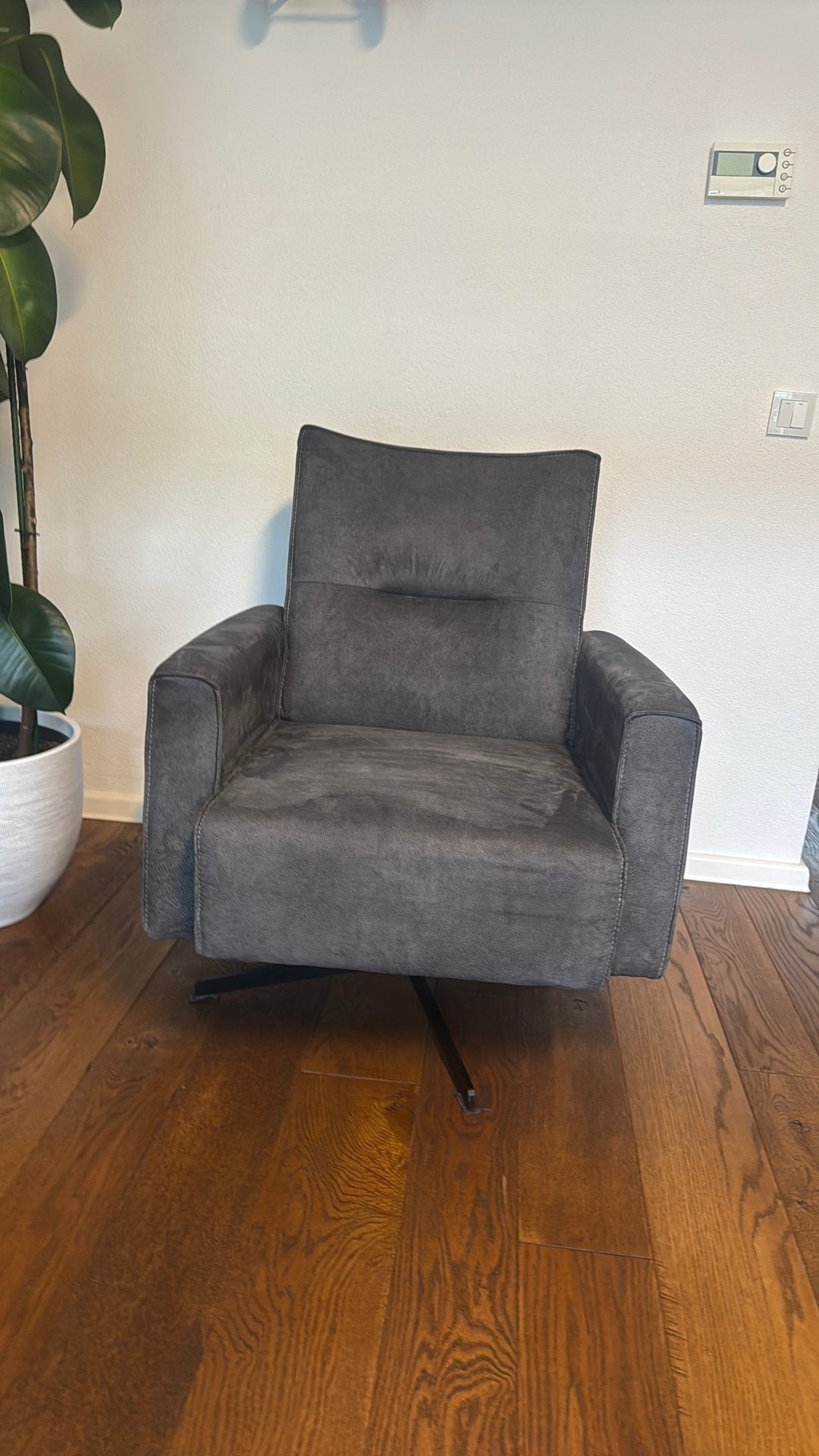 Luxe & Comfortabele De Bommel Draaifauteuil (Antraciet), Ophalen, Zo goed als nieuw, 75 tot 100 cm, 50 tot 75 cm