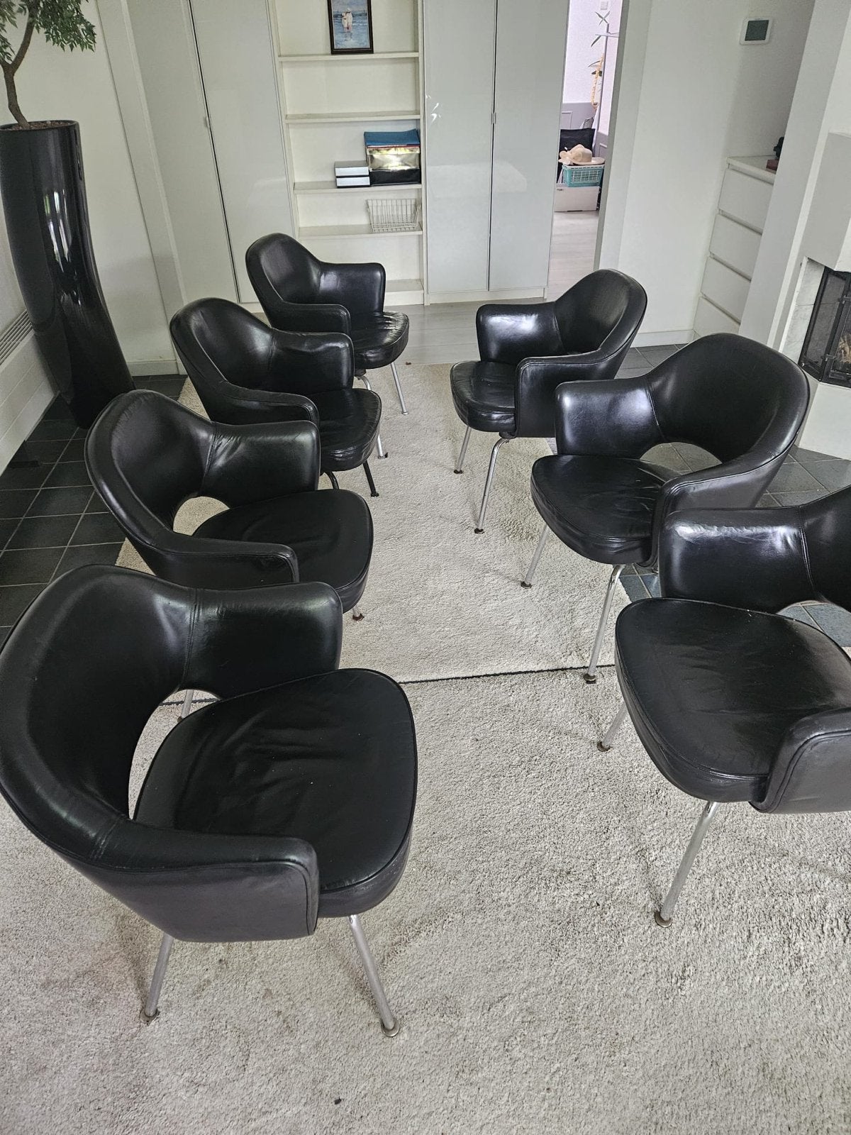 7 stoelen Saarinen Executive for Knoll zwart leer 1960, Ophalen, Gebruikt, Zwart, Leer