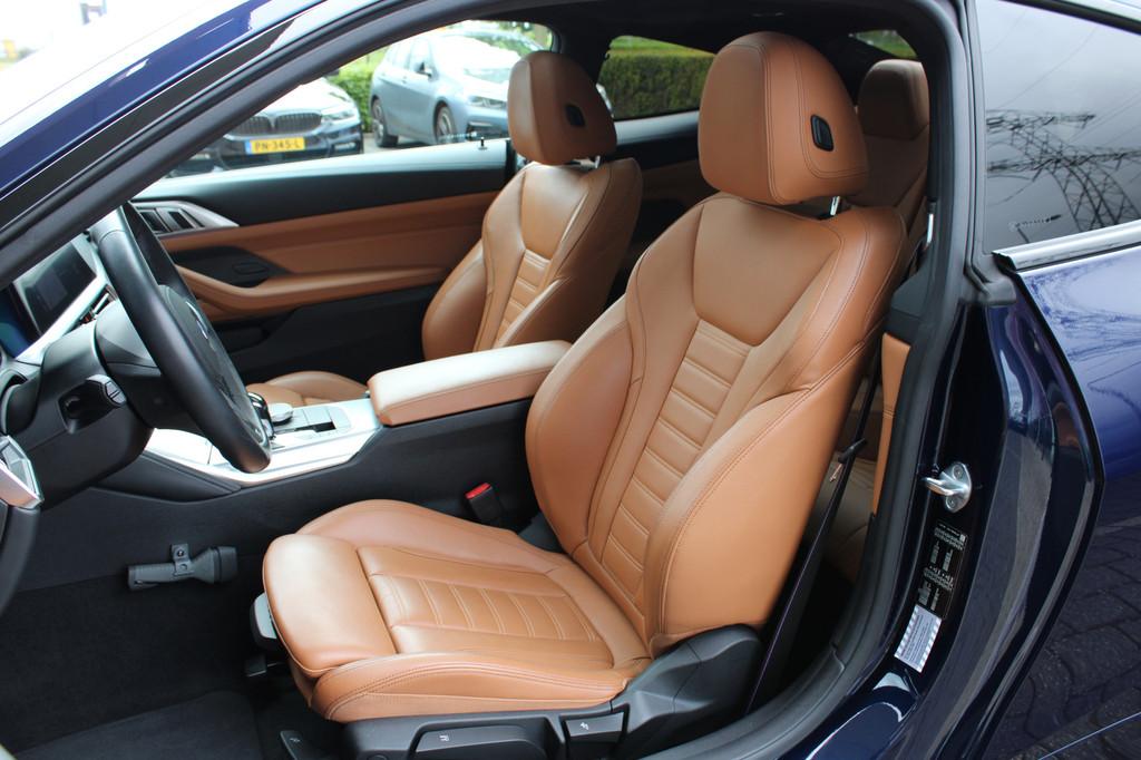 BMW 4 Serie Coupé 420i High Executive M Sport Automaat / Sc, Auto's, BMW, 1998 cc, Achterwielaandrijving, Gebruikt, Bedrijf