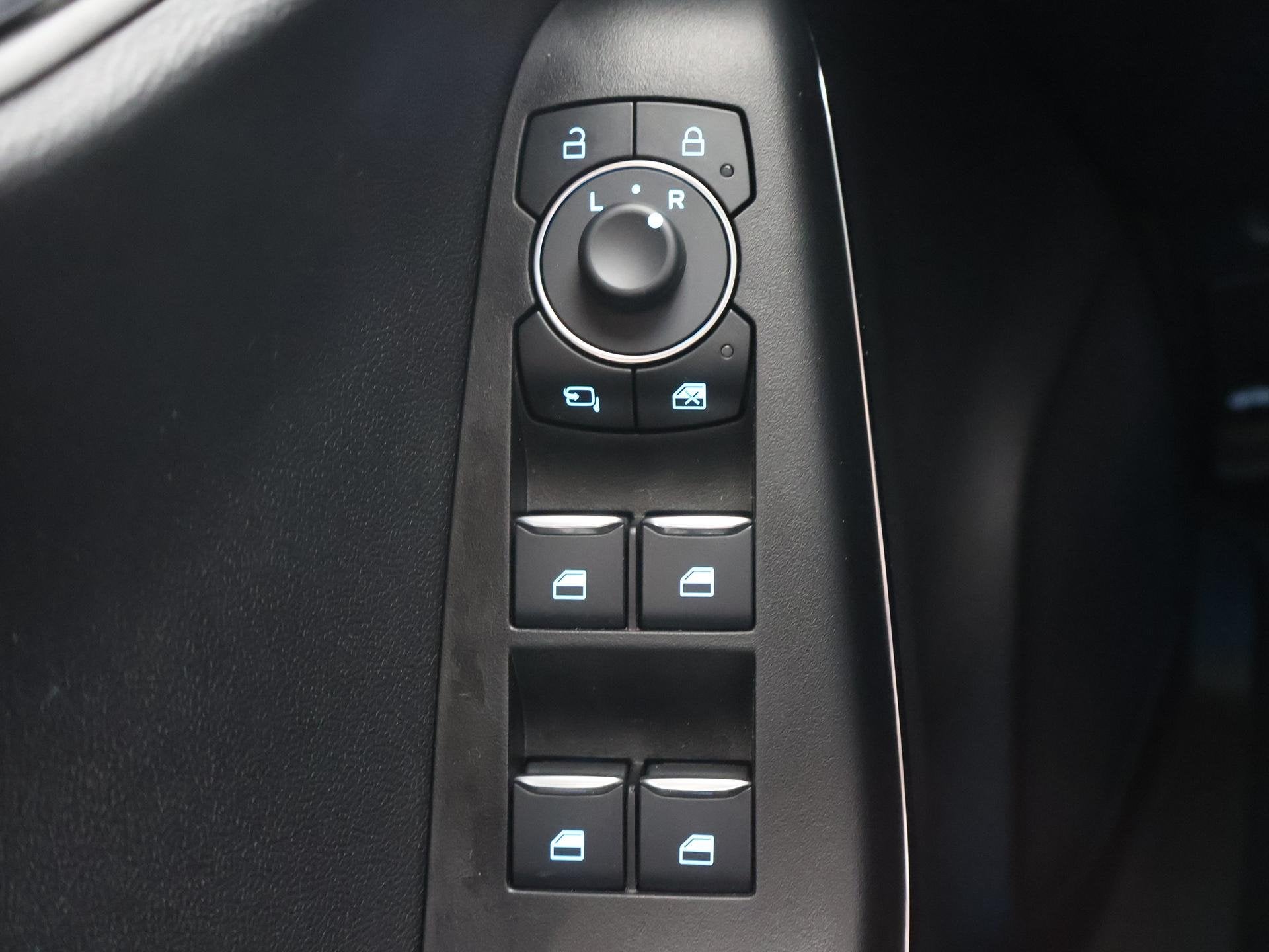 Foto 34 van Ford Puma 1.0 EcoBoost Hybrid ST-Line X | Winterpakket | Cru