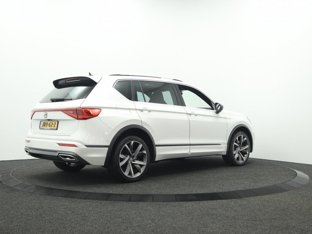 SEAT Tarraco 1.4 TSI e-Hybrid PHEV FR 245PK DSG | Pano | Tre, 12 maanden, 4 cilinders, Wit, 245 pk