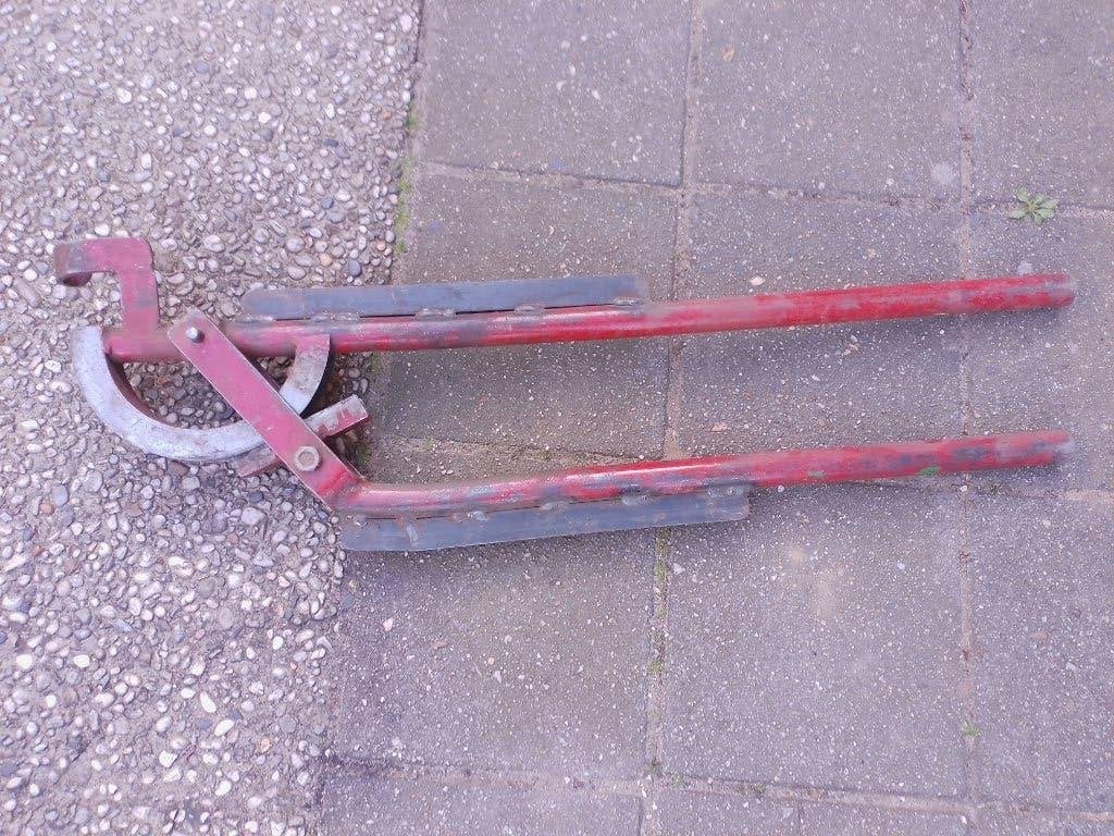 Professionele degelijke Buigtang Pijpbuiger Buigijzer 28 mm, Gebruikt, -, -, Ophalen of Verzenden