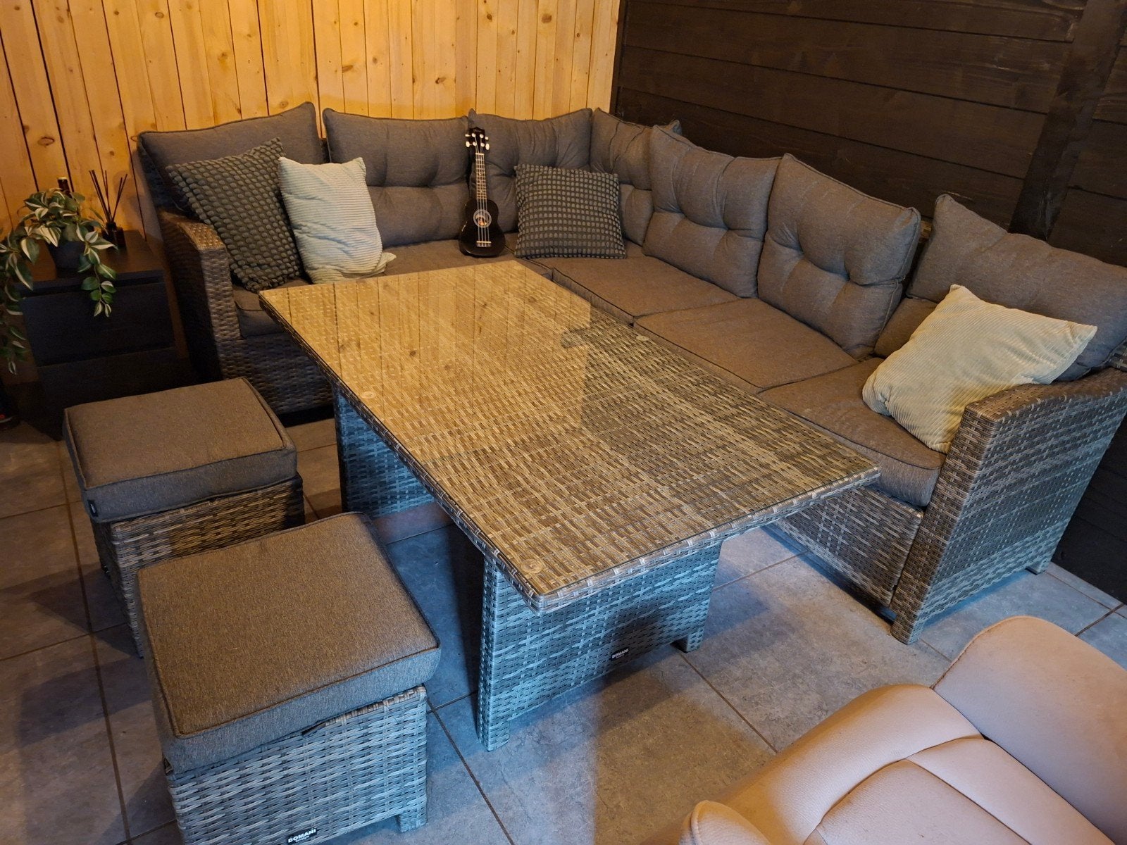 domani loungeset, Ophalen, 5 zitplaatsen, Kunststof, Zo goed als nieuw