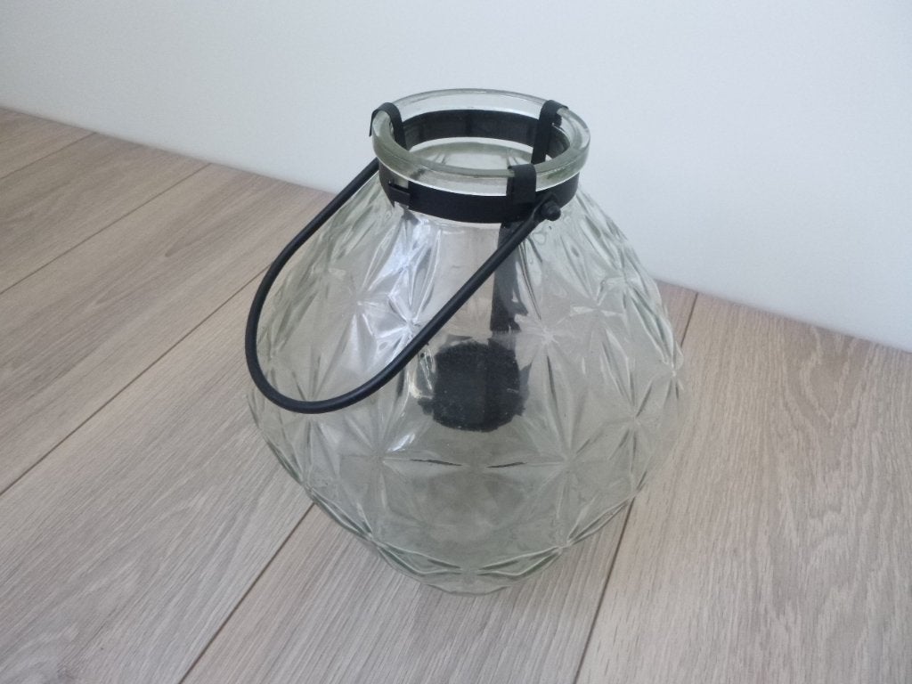 windlicht glas/ijzer,   zwaar  hoogte 27 cm   zgan, Ophalen of Verzenden, Zo goed als nieuw, Overige materialen, Windlicht