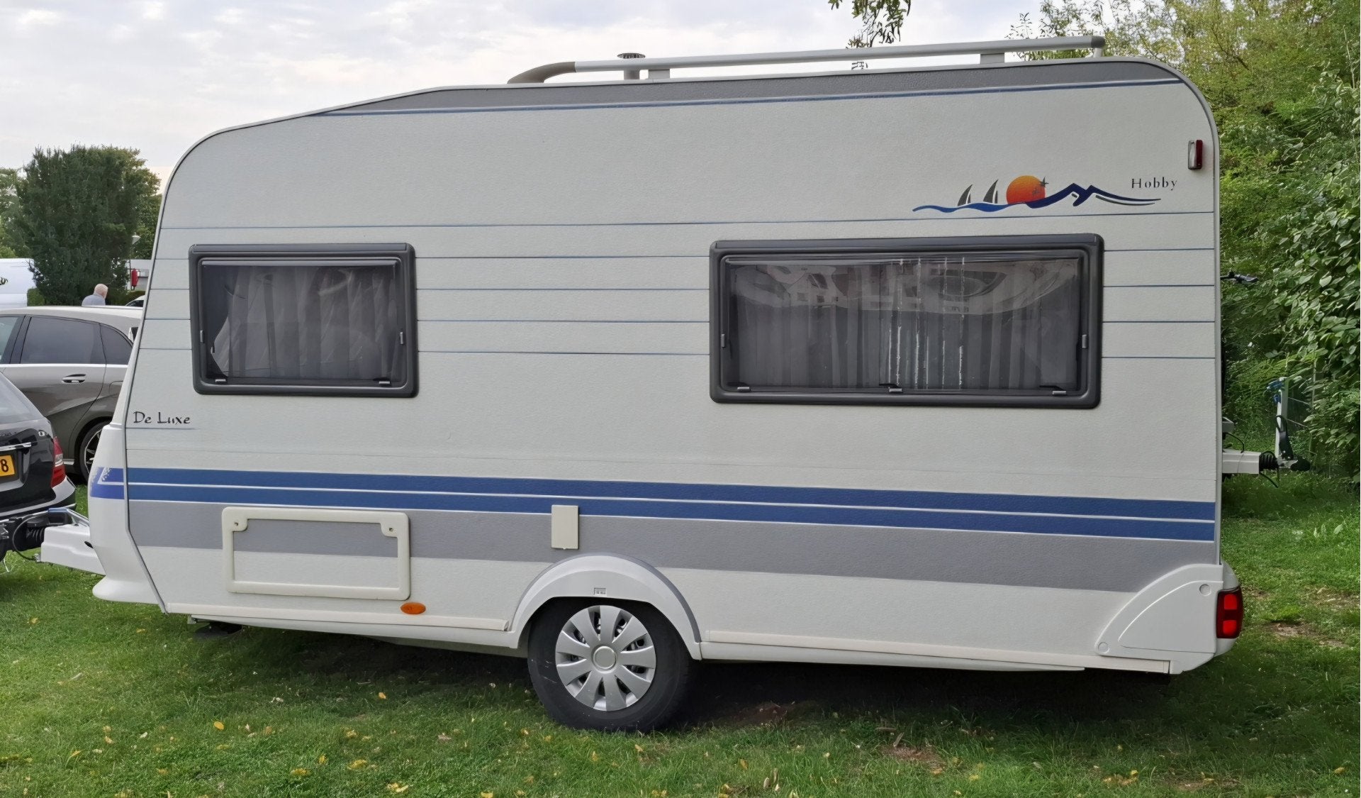 Hobby 400 De Luxe Vakantie klaar Voortent-luifel Nu 4750, Vast bed, Luifel, Hobby, Bedrijf