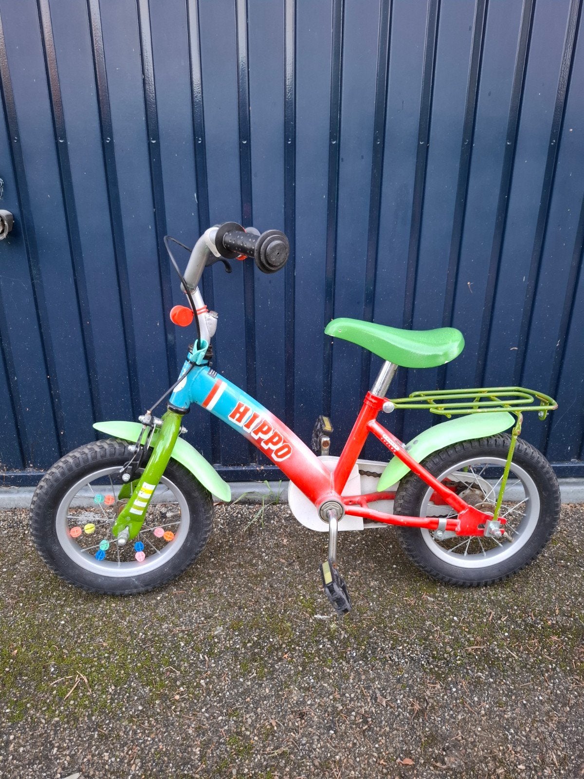 Kinderfiets 2-4 jaar met zijwieltjes - Hippo, Ophalen, Zijwieltjes, Gebruikt, Hippo