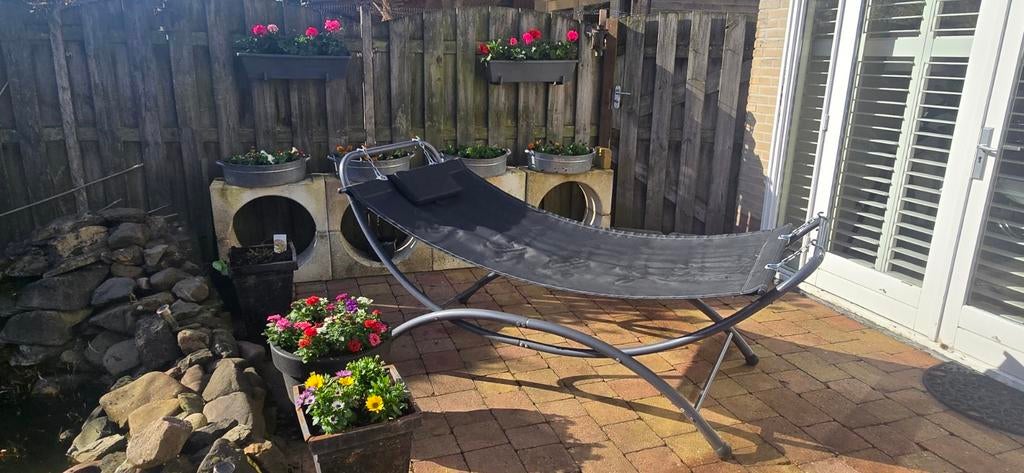 Eenpersoons hang/ligbed voor in de tuin met standaard, Tuin en Terras, Ophalen, Zo goed als nieuw, Met standaard, Eenpersoons
