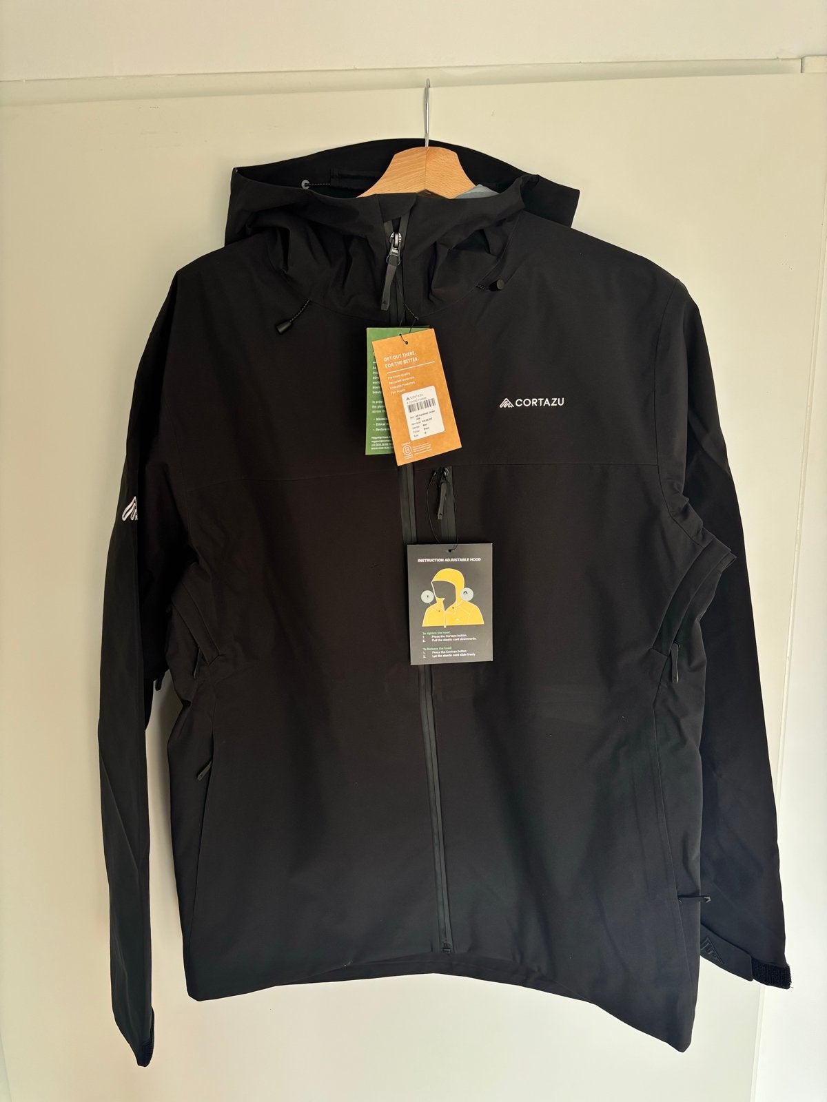 Cortazu AR Hardshell 12M Jacket - Nieuw met labels, Kleding | Heren, Ophalen of Verzenden, Nieuw, Maat 48/50 (M), Zwart