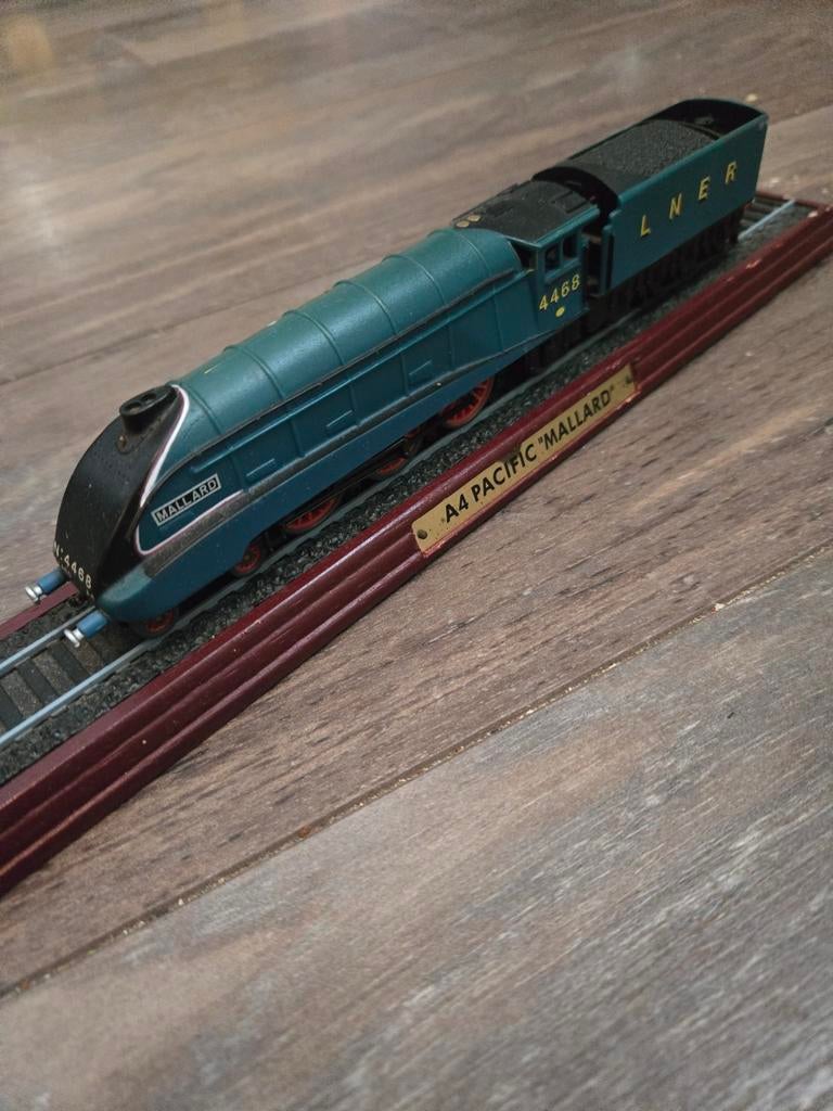 A4 pacific Mallard, Hobby en Vrije tijd, Verzenden, Zo goed als nieuw, Locomotief, Overige merken