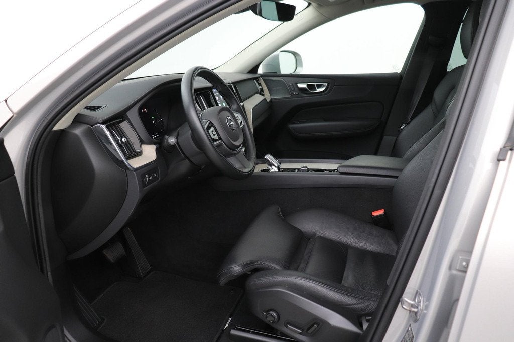 Volvo XC60 T6 Plug-in hybrid Inscription | ACC | Luchtvering, Auto's, Gebruikt, Euro 6, 1969 cc, 138 €/maand