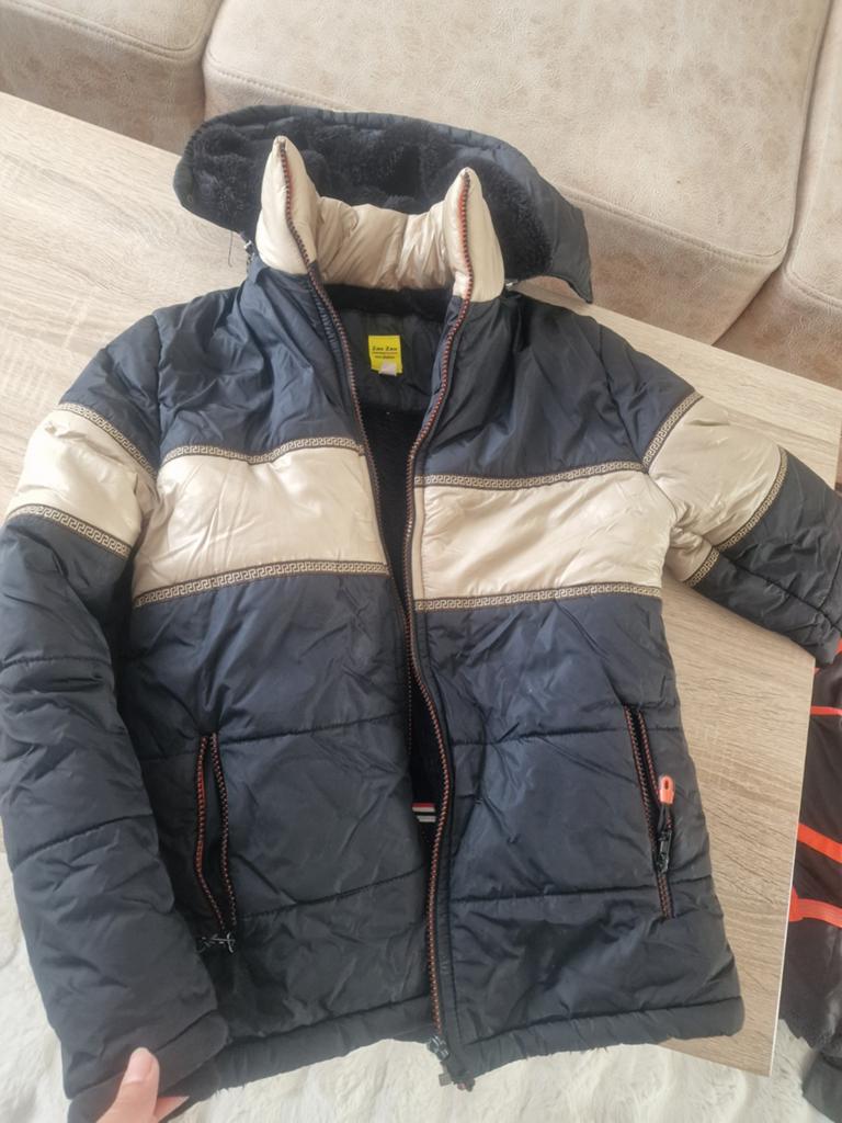 Waterdichte dikke jas maat 12-13 jaar voor joggers/meisjes, Kinderen en Baby's, Ophalen of Verzenden