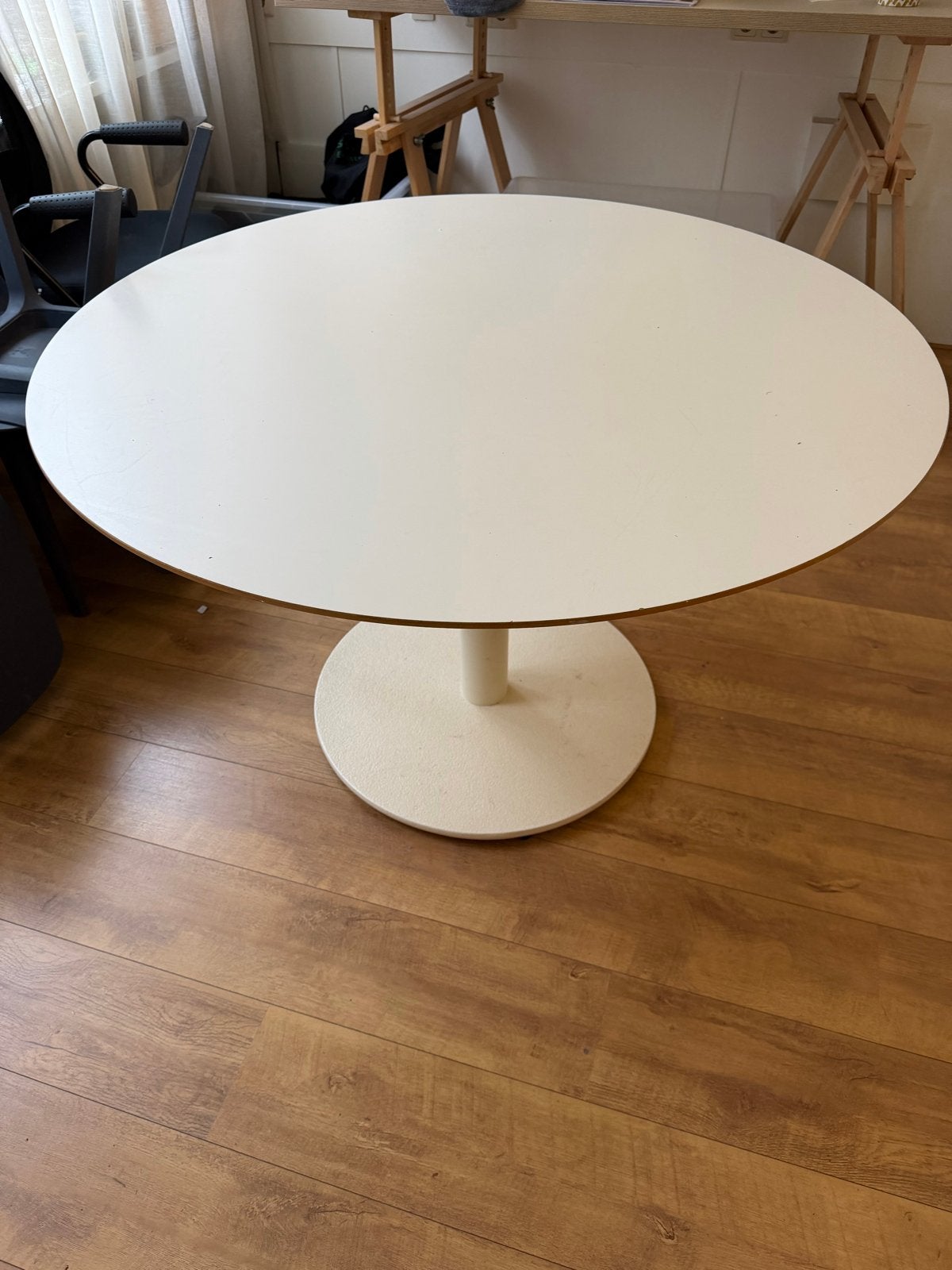 IKEA Billsta ronde tafel - Wit, Overige materialen, Gebruikt, Rond, Tot twee personen