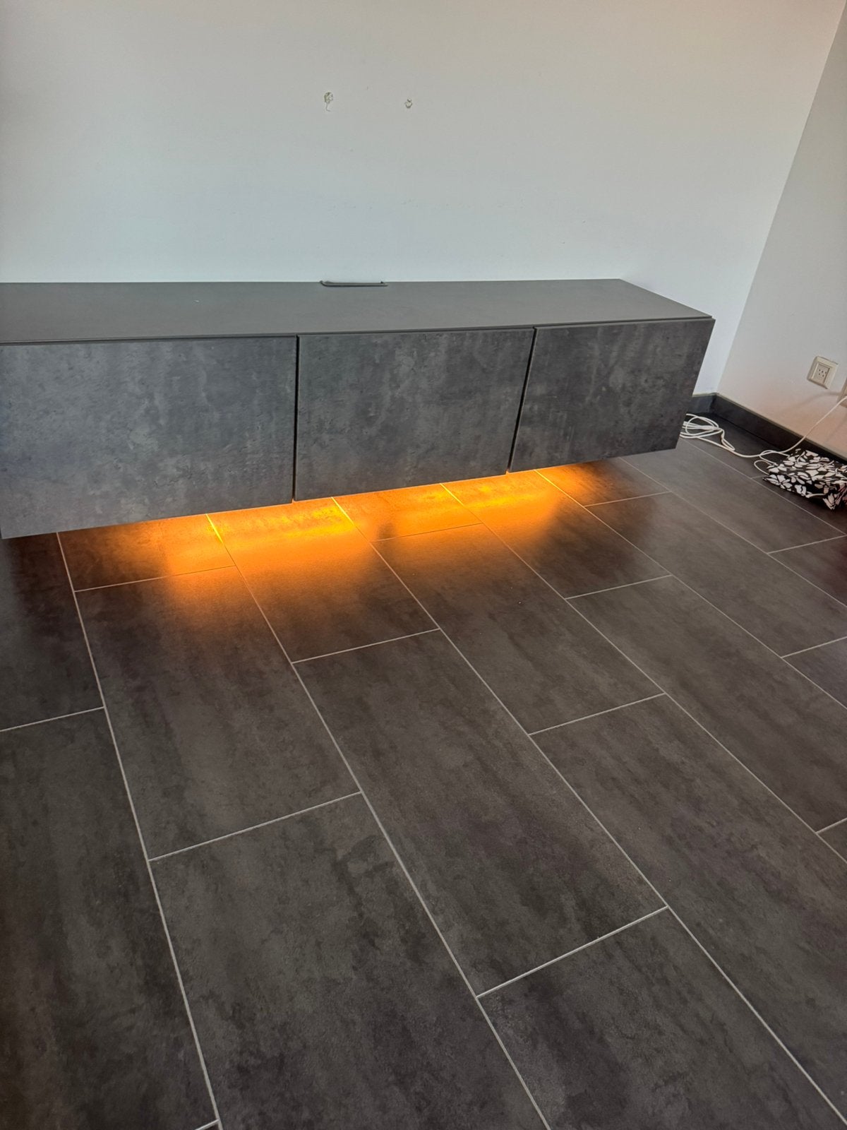 Besta TV meubel IKEA, 30 cm of meer, 50 tot 150 cm, Ophalen of Verzenden, Zo goed als nieuw