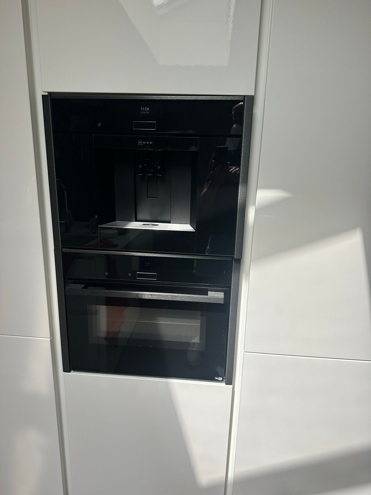 COMBI Neff C17KS61G0/09 Koffiemachine en C17MS22G0/8B Oven, Ophalen, Afneembaar waterreservoir, 10 kopjes of meer, Koffiebonen
