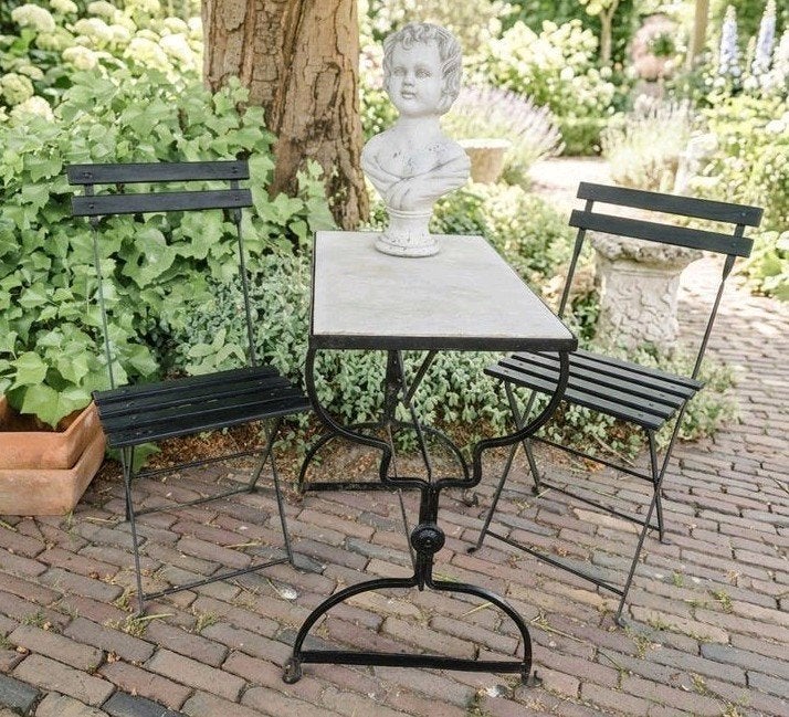 Frans Bistroset balkonset Tafel 70x40x73 cm en 2 klapstoelen, Ophalen