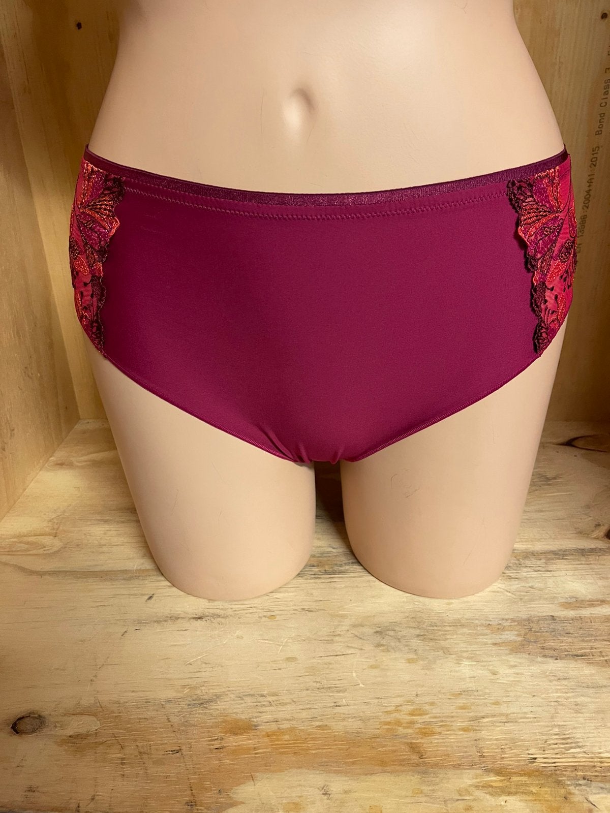 Dacapo string maat 42 en 46 model tonika, Verzenden, Overige kleuren, String