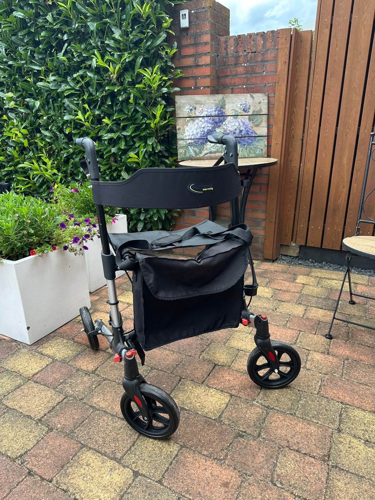 Rollator te koop MultiMotion, Ophalen, Opvouwbaar, Zo goed als nieuw