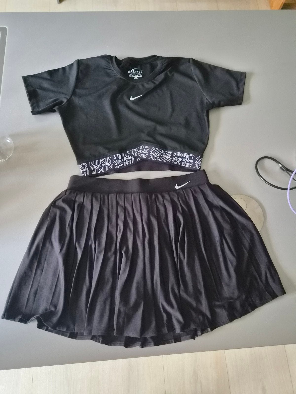 rokje met broekje en sport top van nike., Ophalen, Zwart, Overige typen, Nike