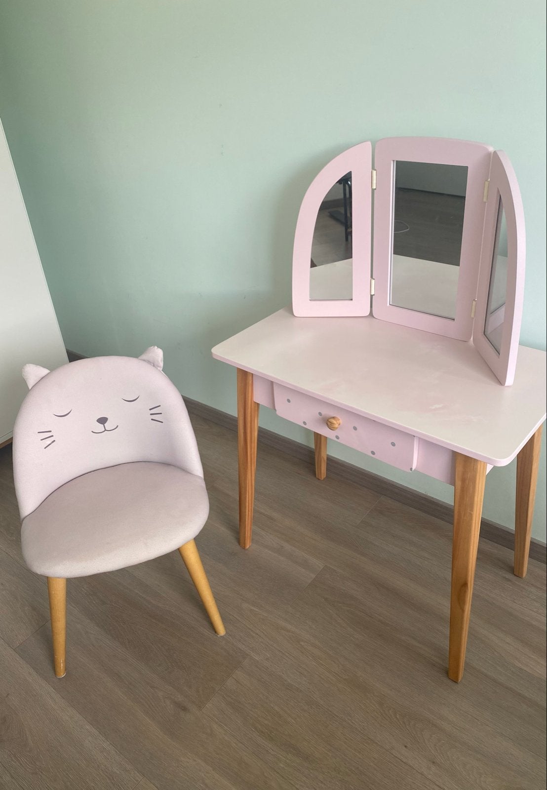 Kaptafel met spiegel en stoel (kinderen), Ophalen, Gebruikt, Tafel(s) en Stoel(en)