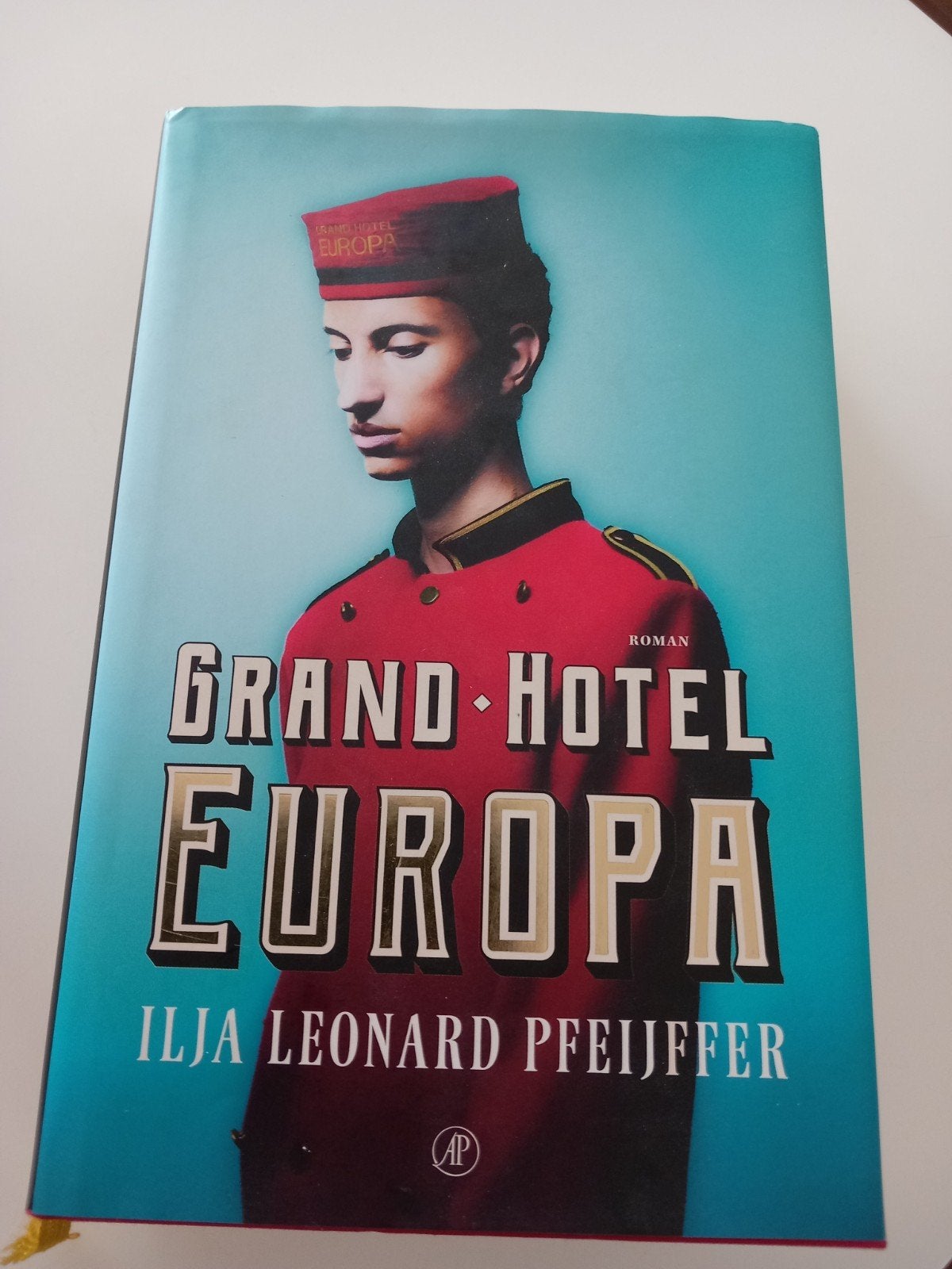 Ilja Leonard Pfeijffer - Grand Hotel Europa, Boeken, Literatuur, Ophalen, Zo goed als nieuw, Ilja Leonard Pfeijffer