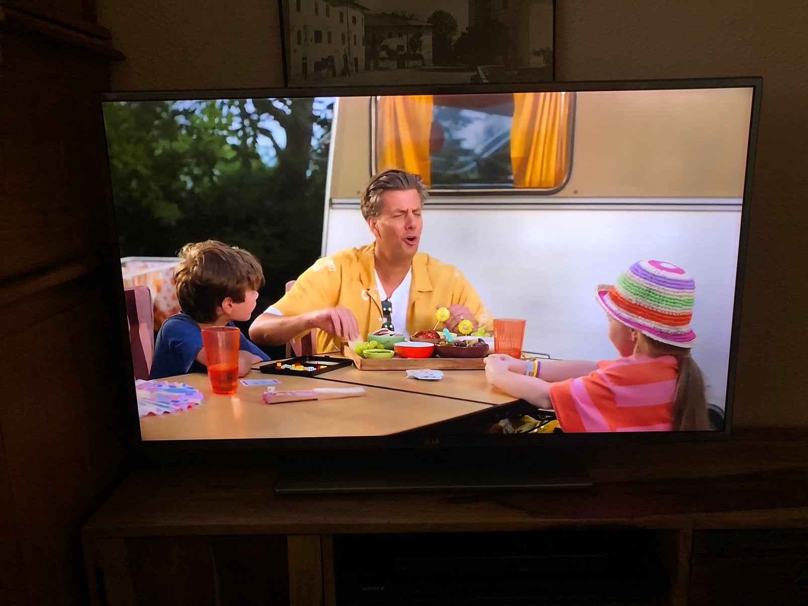 LG SMART LED TV 42 inch / 107 cm beeld met klein defect, Audio, Tv en Foto, Televisies, Ophalen, 50 Hz, 100 cm of meer, Gebruikt