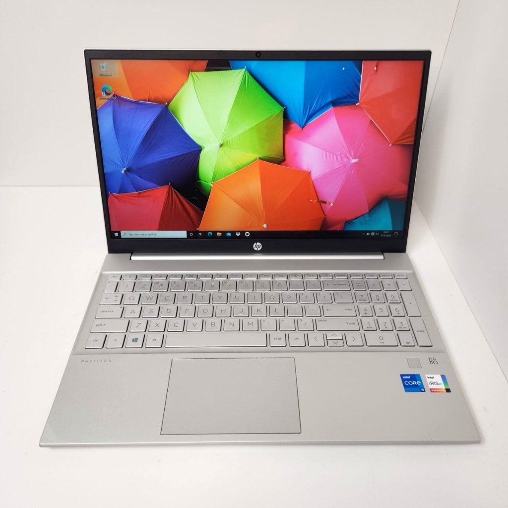 HP Pavilion 15-eg0846nd Nette Staat, HP, Zo goed als nieuw, Support@hp.com, 1501 Page Mill Road
Palo Alto, CA 94304
USA