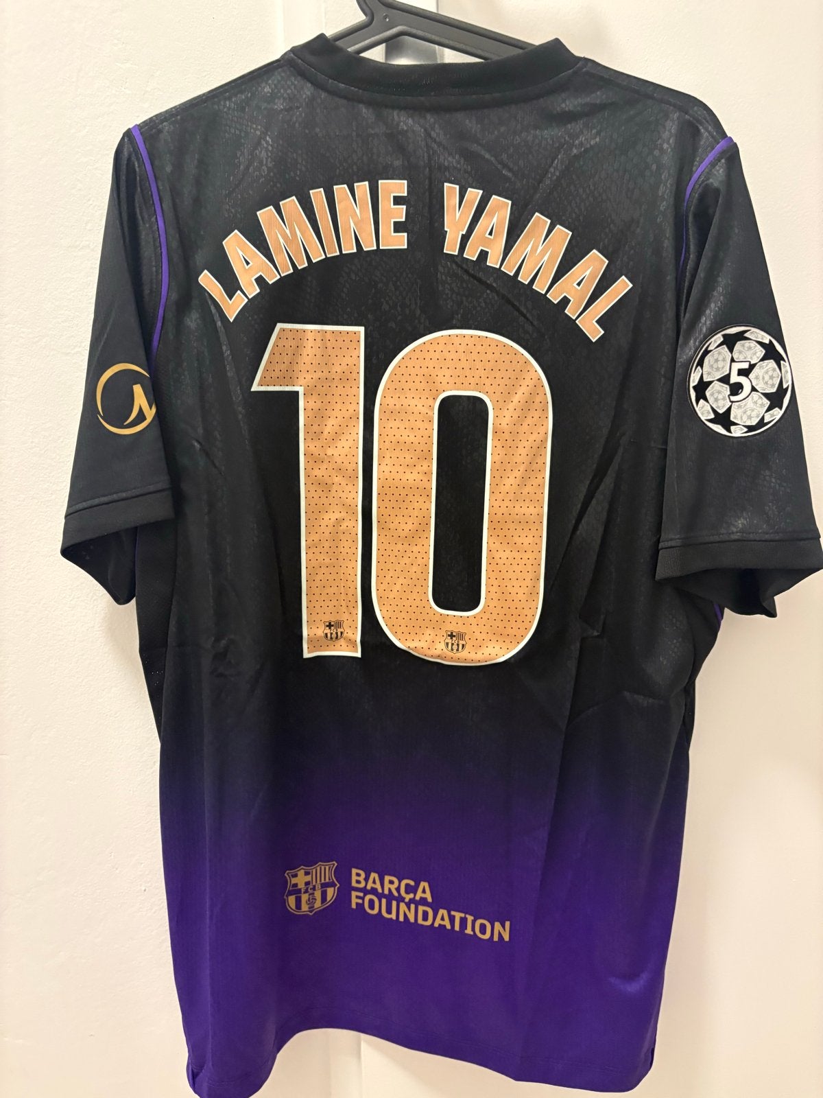 FC Barcelona Lamine Yamal 2026/2027 large kobe bryant, Maat 52/54 (L), Meerkleurig, Nieuw, Ophalen of Verzenden
