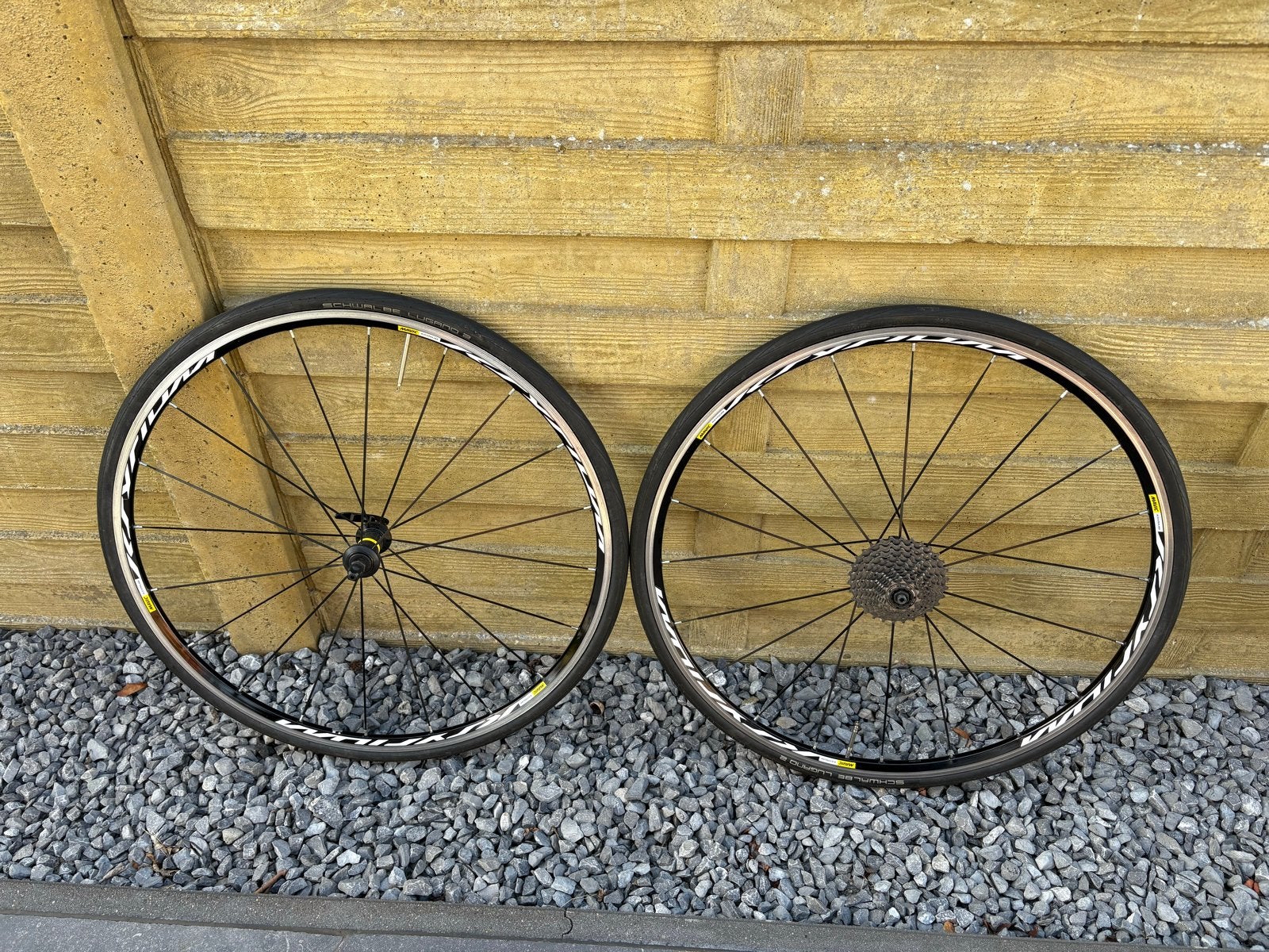 Mavic Ksyrium wielen met banden en 11 speed DuraAce cassette, Wiel, Ophalen of Verzenden, Zo goed als nieuw, Aluminium