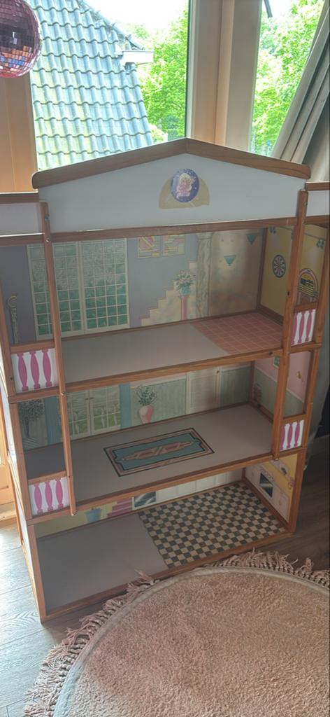 Groot Barbie Poppenhuis met 3 Verdiepingen, Ophalen, Gebruikt, Poppenhuis