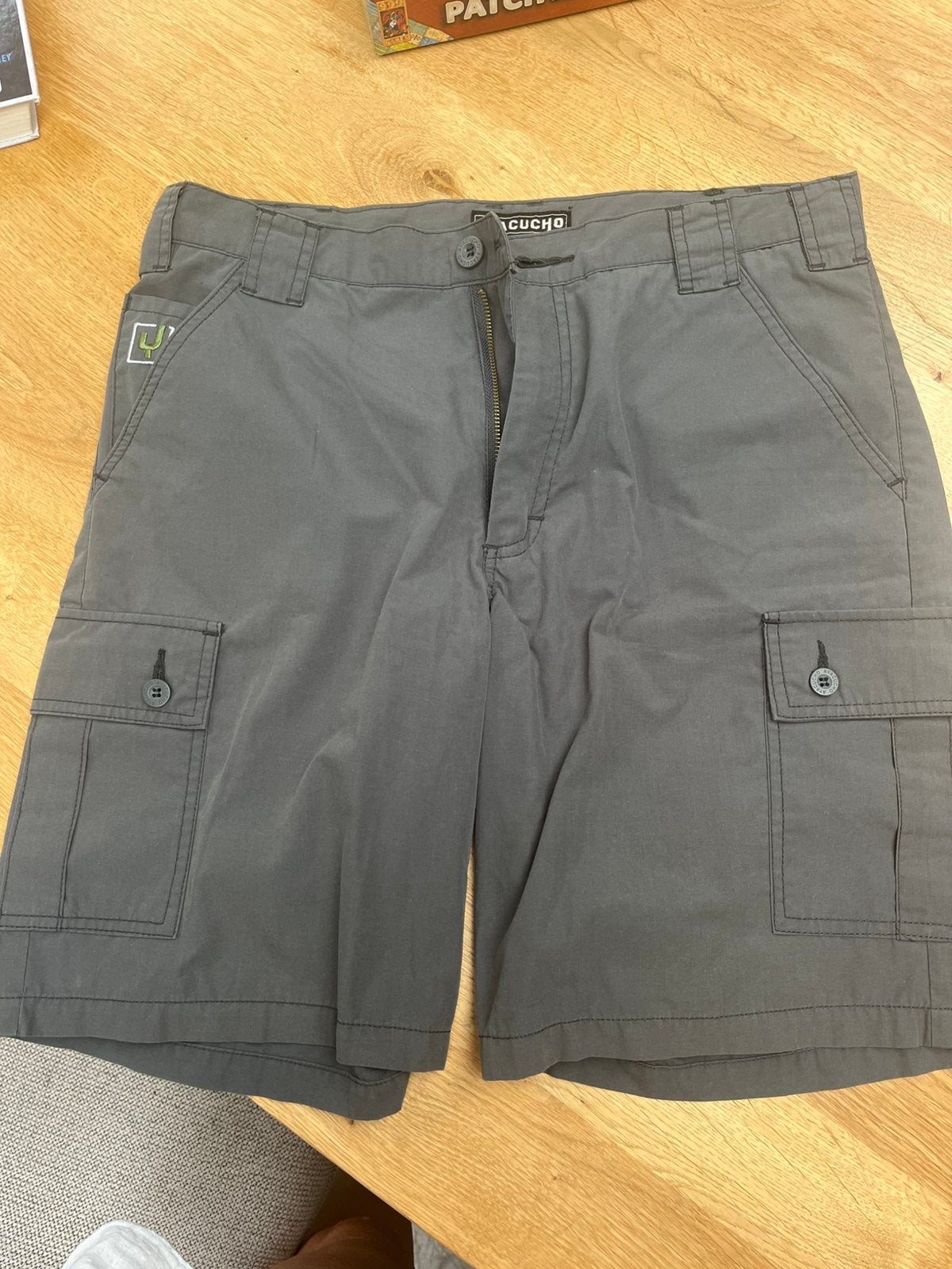 Short Ayachucho, Ophalen of Verzenden, Zo goed als nieuw, Grijs