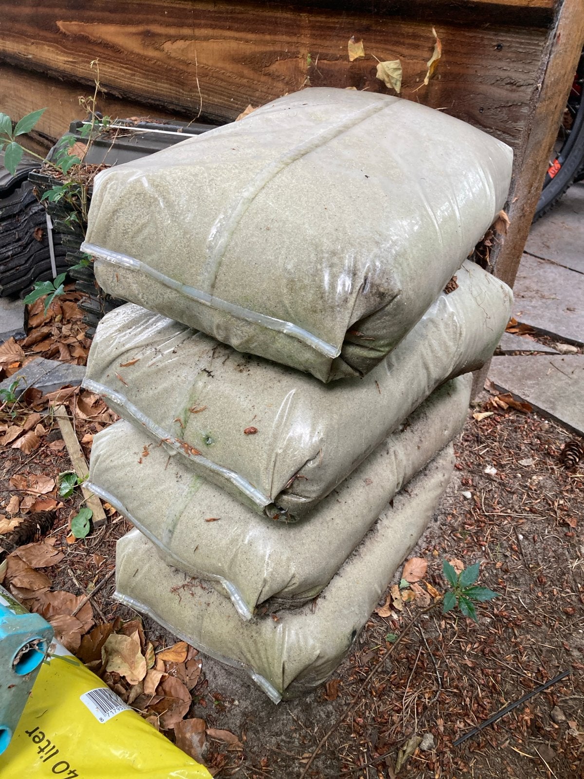 Gratis op te halen: Voegzand - 4 zakken, Tuin en Terras, Ophalen, Gebruikt, Voegzand