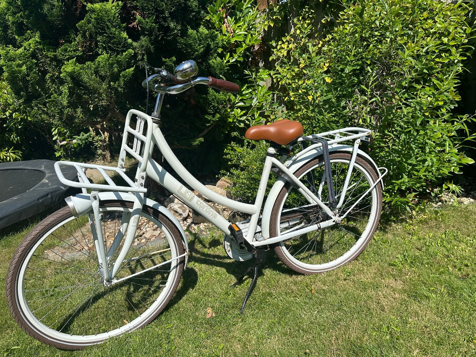 Cortina u4 witte transport fiets 26 inch, Fietsen en Brommers, Fietsen | Meisjes, Terugtraprem, Versnellingen, Zo goed als nieuw