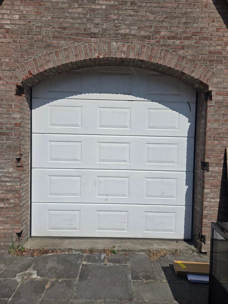 Sectionale elektrische garagedeur met afstandsbediening, Ophalen, Gebruikt, Garagedeur, Schuifdeur