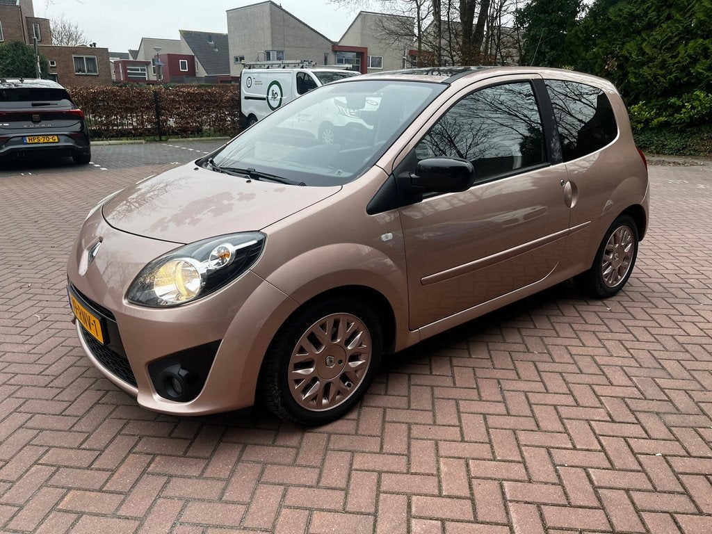 Renault Twingo 2e eig ELEKTR. SCHUIFDAK ! APK/RIJKLAAR/DIREK, Auto's, Renault, Twingo, Gebruikt, Zwart, 4 cilinders