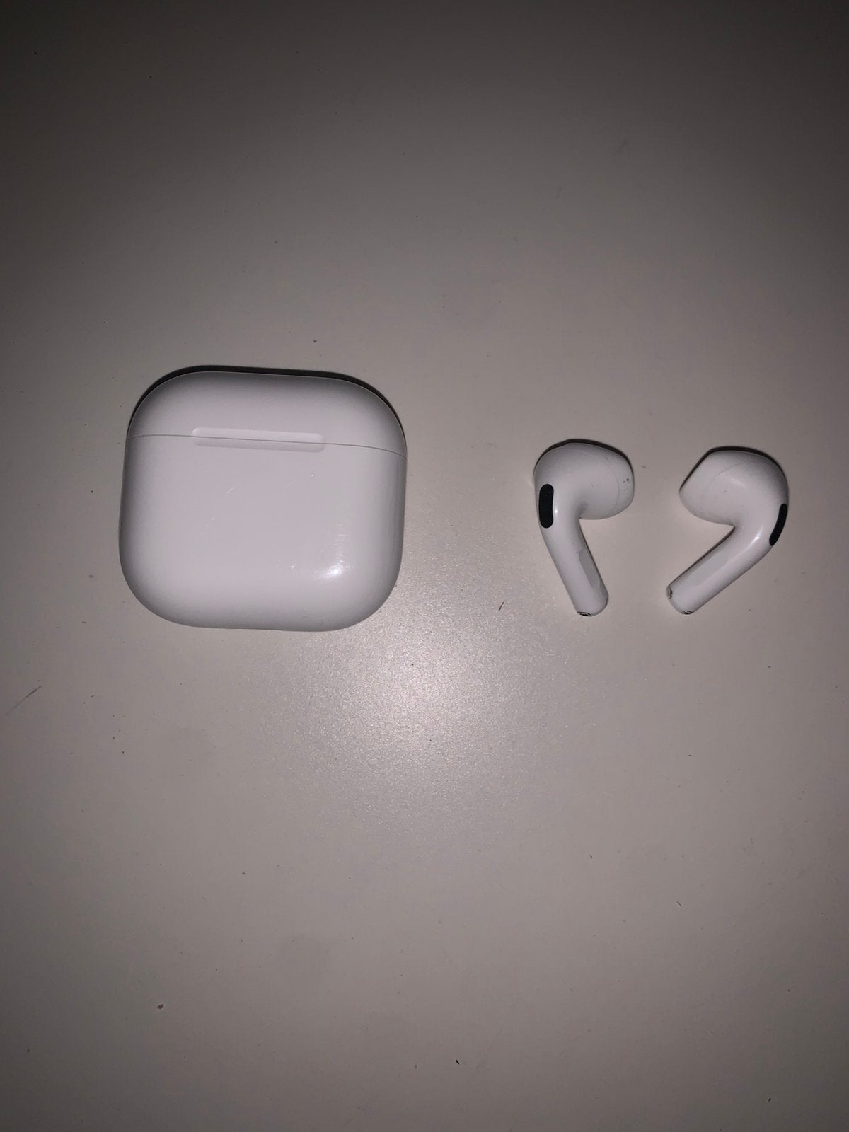 Airpods 4, Ophalen of Verzenden, Zo goed als nieuw