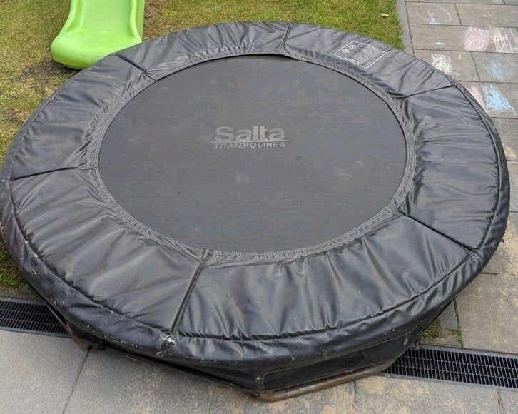 Salta Trampoline diameter 180cm hoogte 30cm, Kinderen en Baby's, Speelgoed | Buiten | Trampolines, Ophalen, Gebruikt