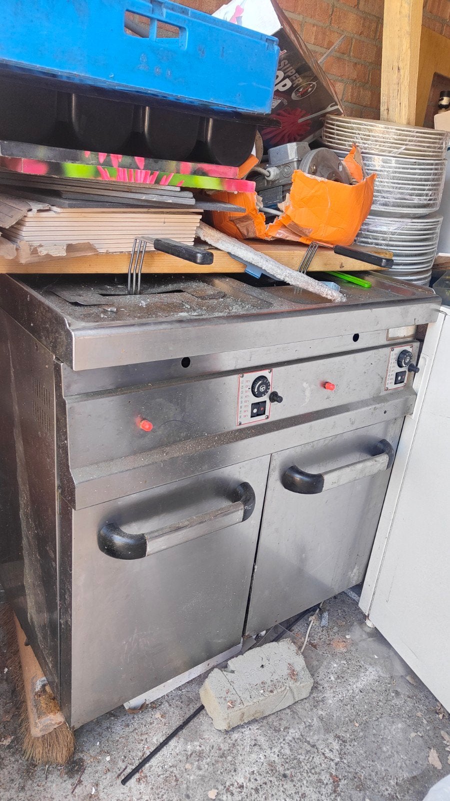 Horeca Apparatuur: Frituur, Contactgrill, Sealapparaat, Ophalen of Verzenden, Gebruikt