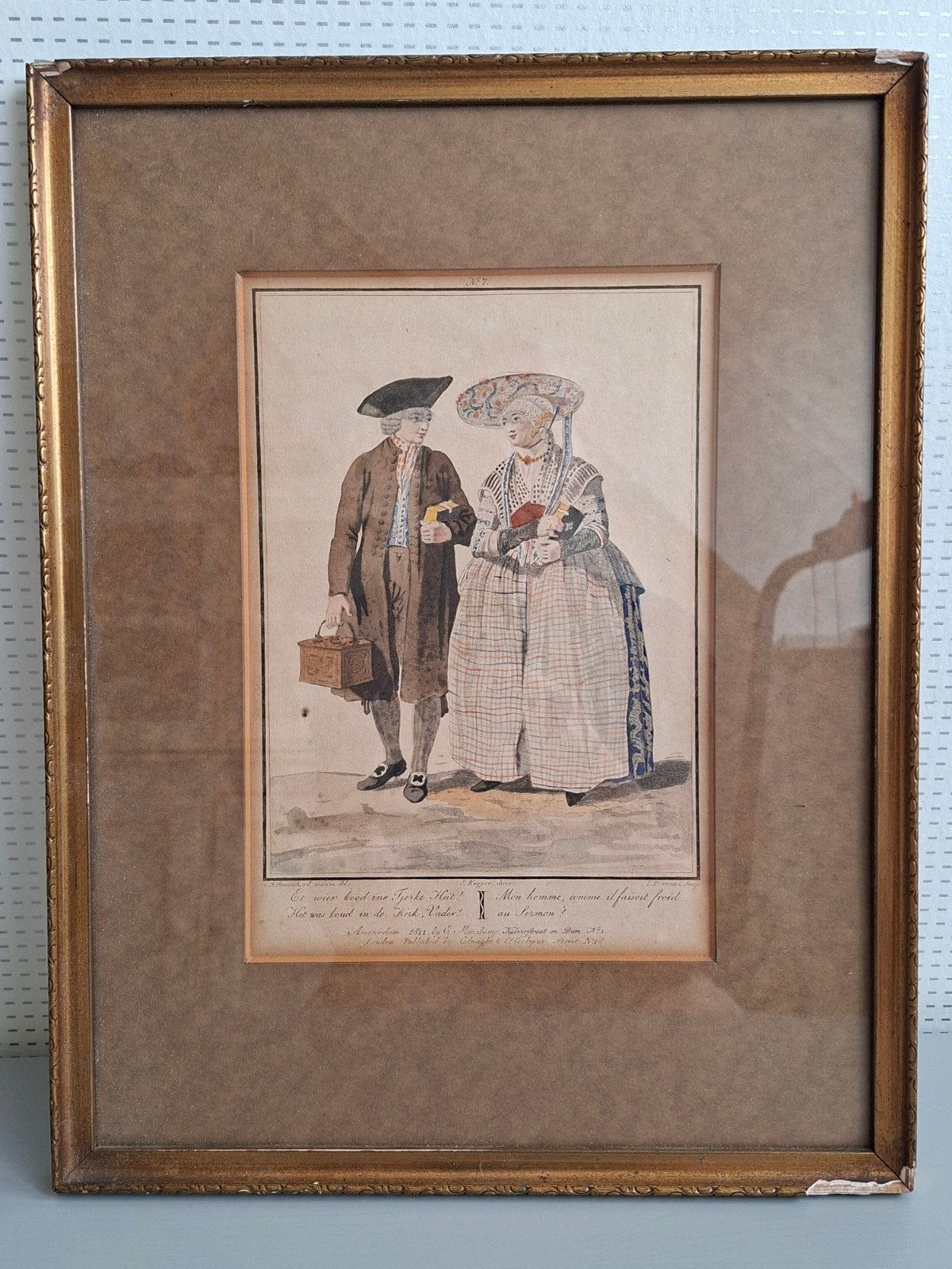 Ingelijste prent Fries vissersechtpaar 1811, Ophalen of Verzenden, Print, Gemengde techniek, Ingelijst
