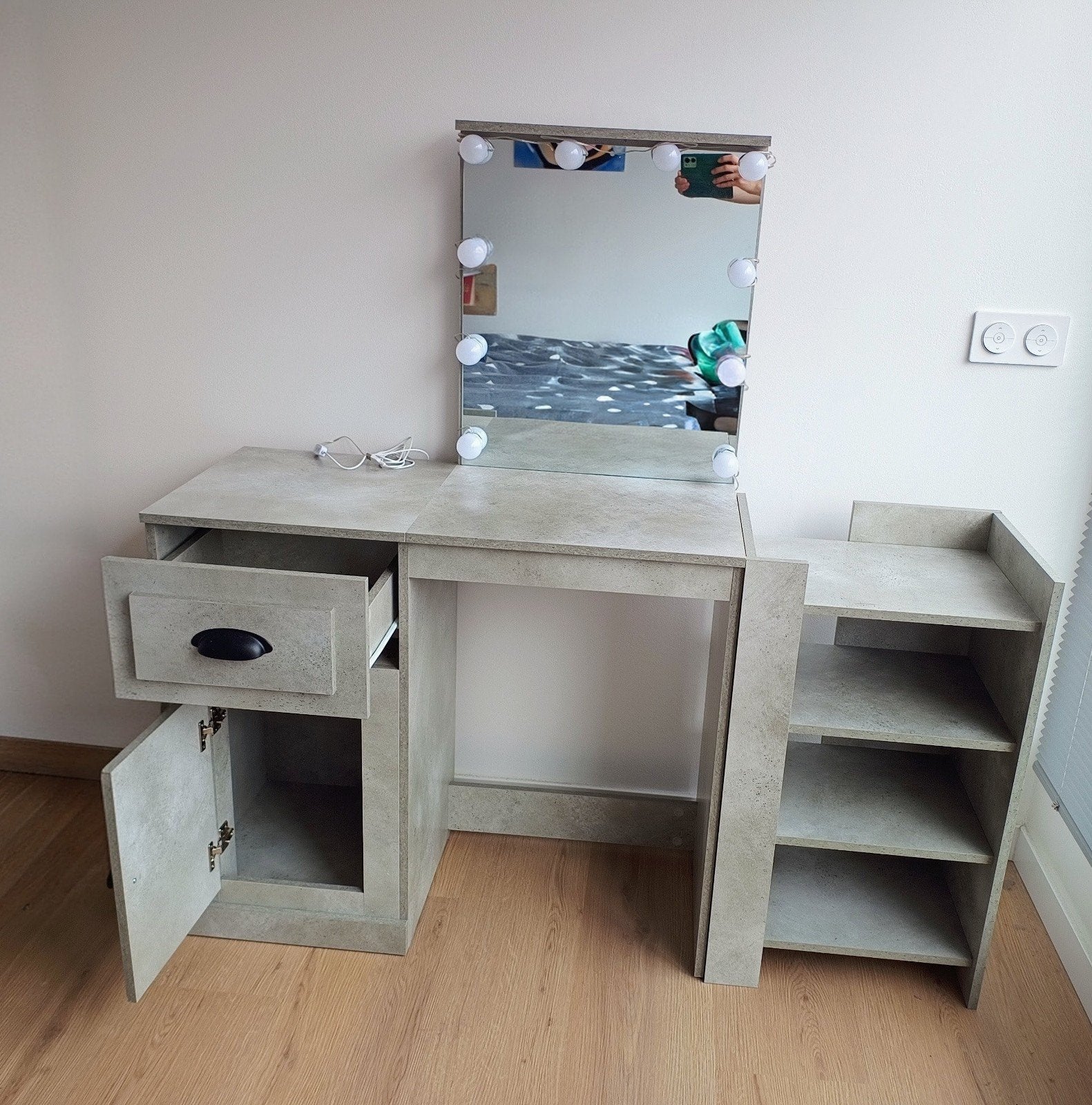 Bureau/ kaptafel, Huis en Inrichting, Tafels | Kaptafels, Ophalen of Verzenden, 50 tot 100 cm, Minder dan 100 cm