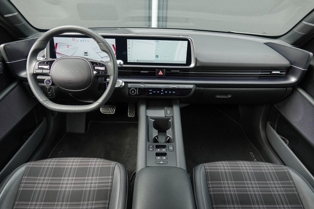 Hyundai IONIQ 6 First Edition | 77.4 kWh 325Pk | AWD | 360, Auto's, Hyundai, Adaptive Cruise Control, Gebruikt, Zwart, Blauw