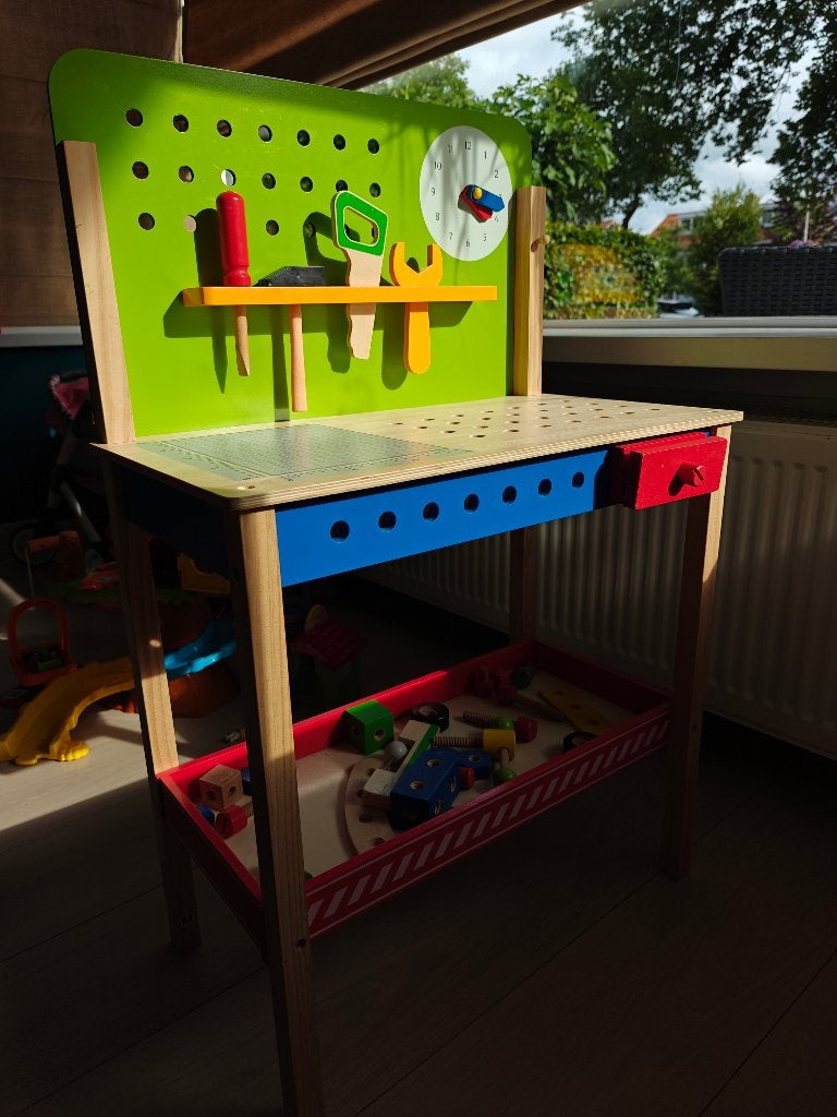 Houten werkbankje speeltafel kind, Ophalen, Gebruikt, Meubelstuk of Keukentje