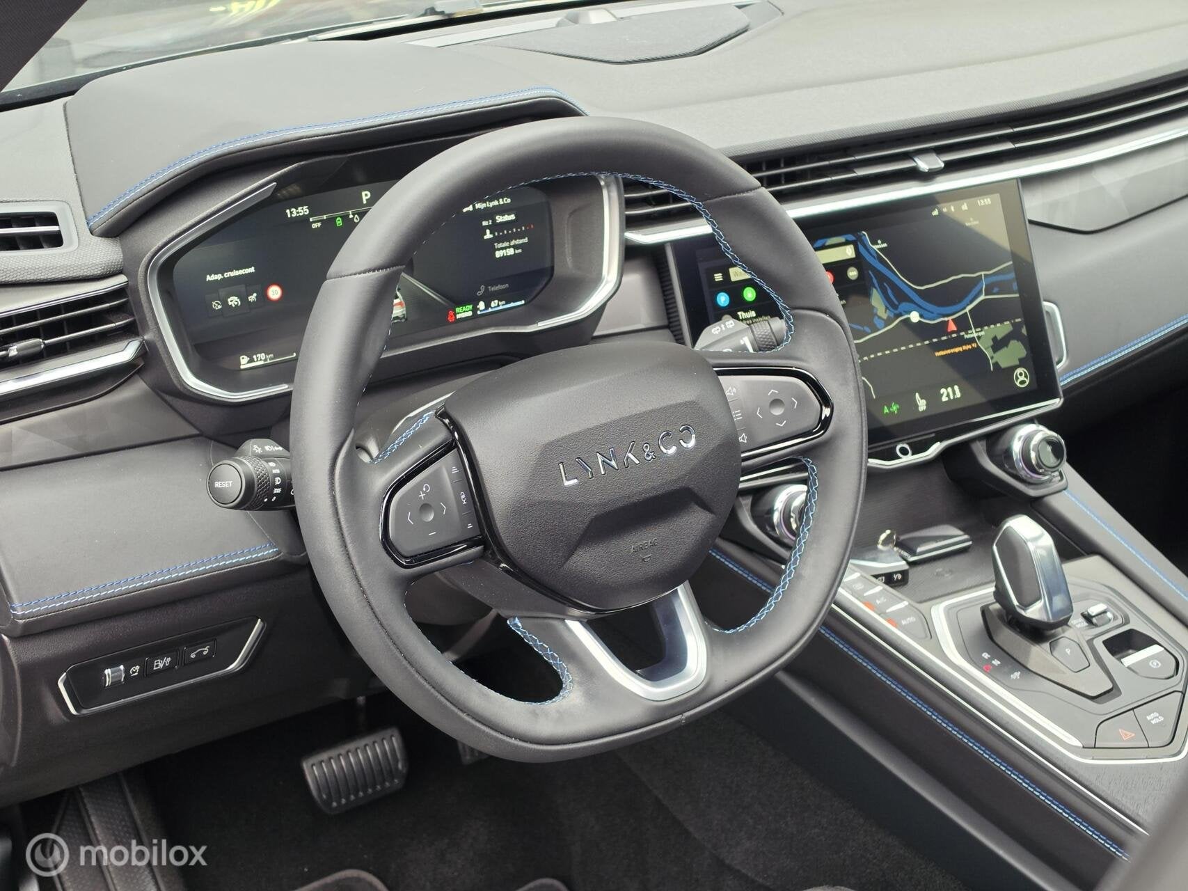LYNK & CO 01 1.5 PHEV BLACK EDITION PANO 360CAM ZWARTE HEMEL, Auto's, Stof, Plug-in hybride, Bedrijf, 1854 kg
