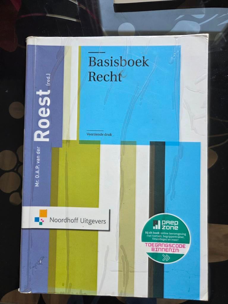 Basisboek Recht - Mr. O.A.P. van der Roest (red.), Boeken, Mr. O.A.P. van der Roest (red.), Zo goed als nieuw, Gamma, HBO