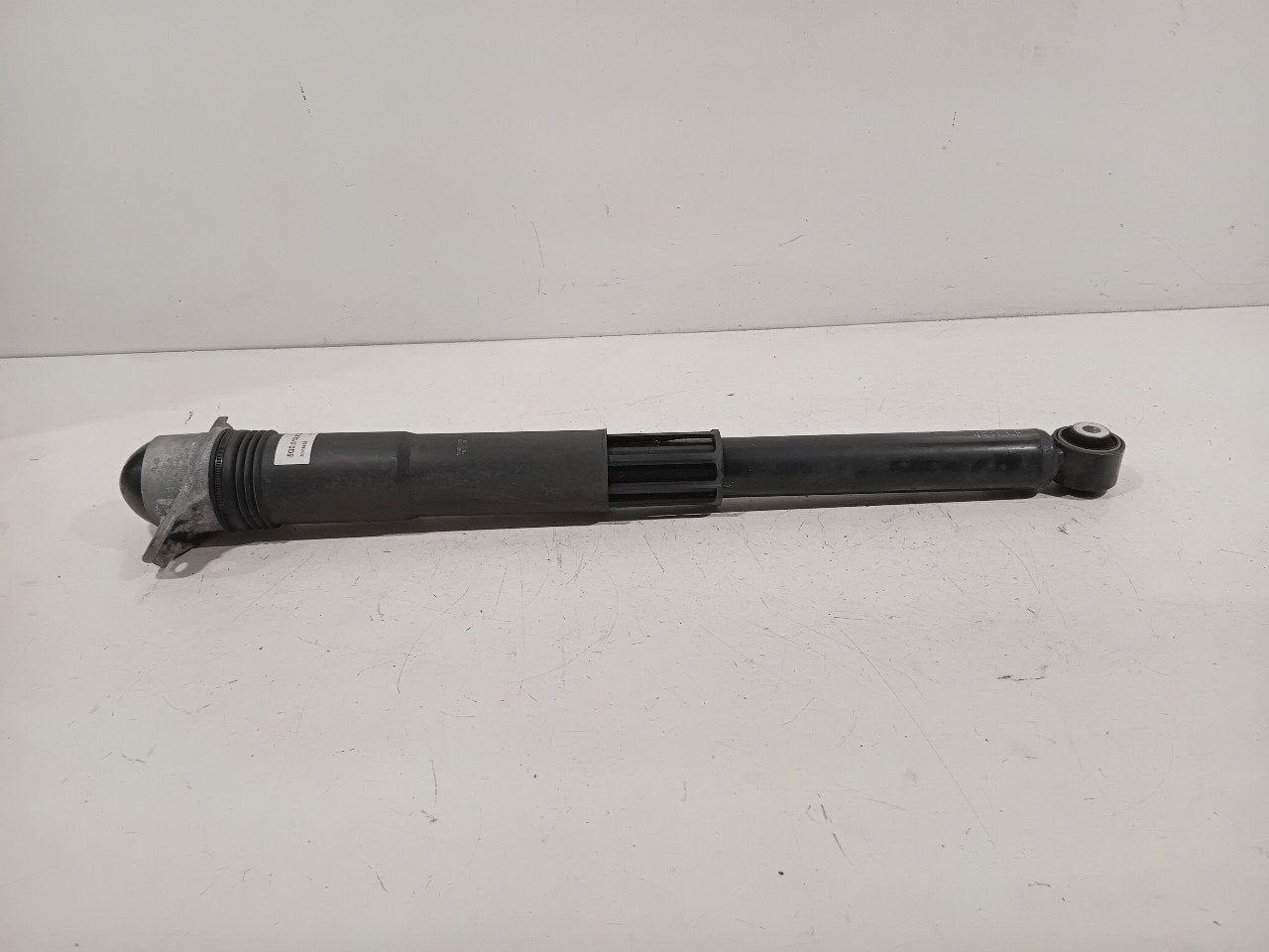 Schokbreker links achter Skoda Octavia, Onderdelen@venauto.nl, Van der Ven Autorecycling B.V., Gebruikt, Ettenseweg 76, 4706 PB Roosendaal, The Netherlands