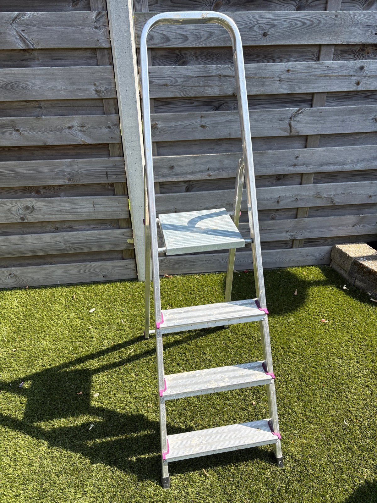 Stevige aluminium trap met 3 treden en plateau, Ophalen, Gebruikt, Trap, Opvouwbaar of Inschuifbaar
