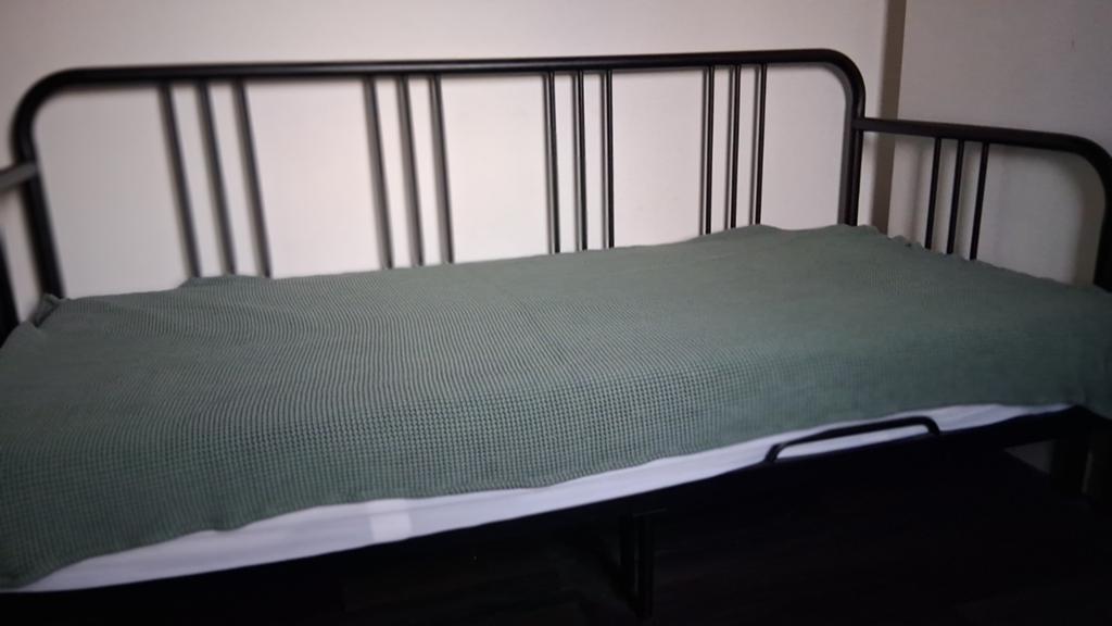 Zwart metalen bedframe met lattenbodem uitschuifbaar, Ophalen, Gebruikt, 90 cm, Eenpersoons