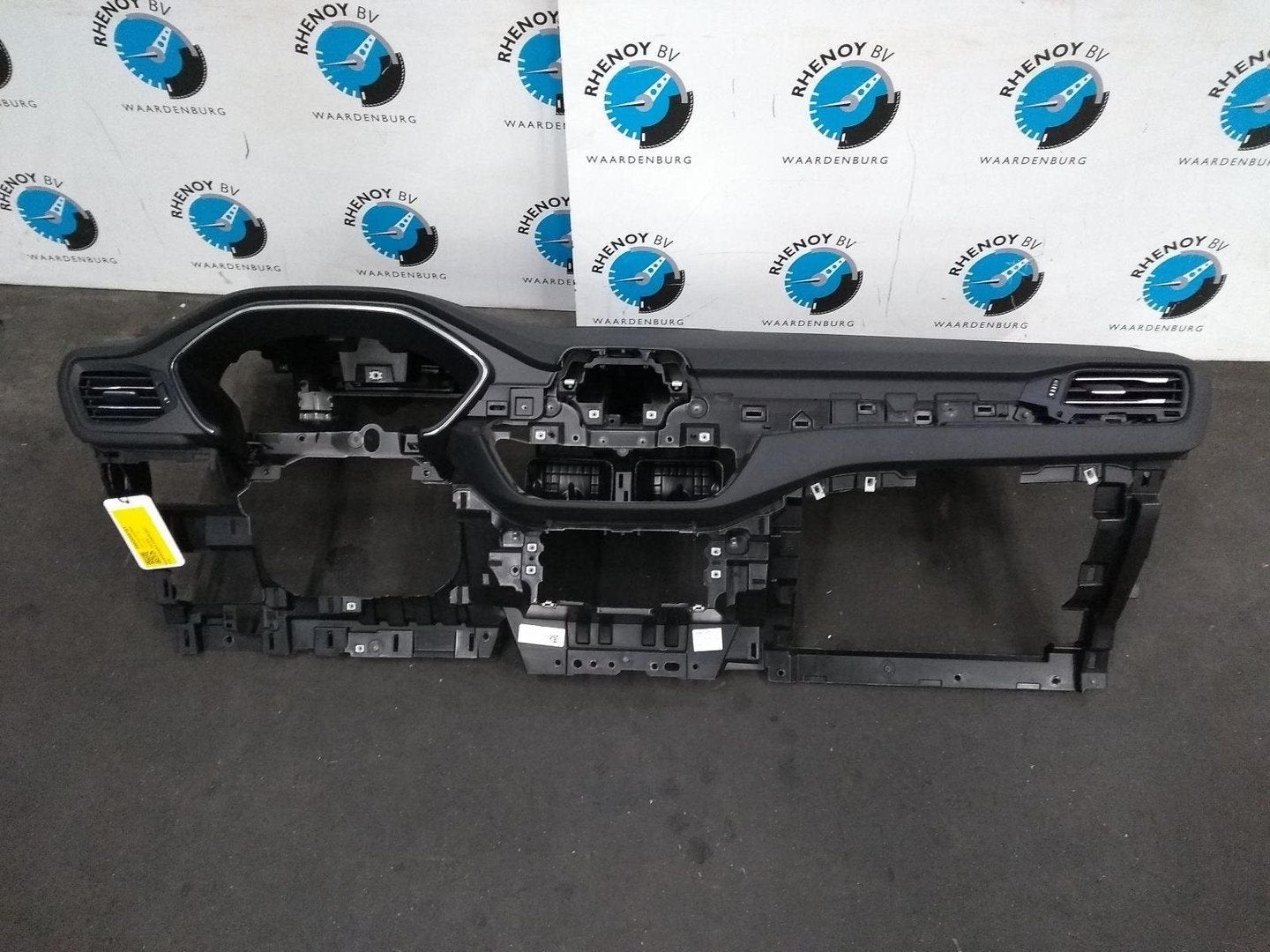 FORD KUGA DFK 2.5 FHEV ST-LINE OUD MODEL DASHBOARD COMPLEET, Ophalen of Verzenden, Gebruikt, Stiba lid