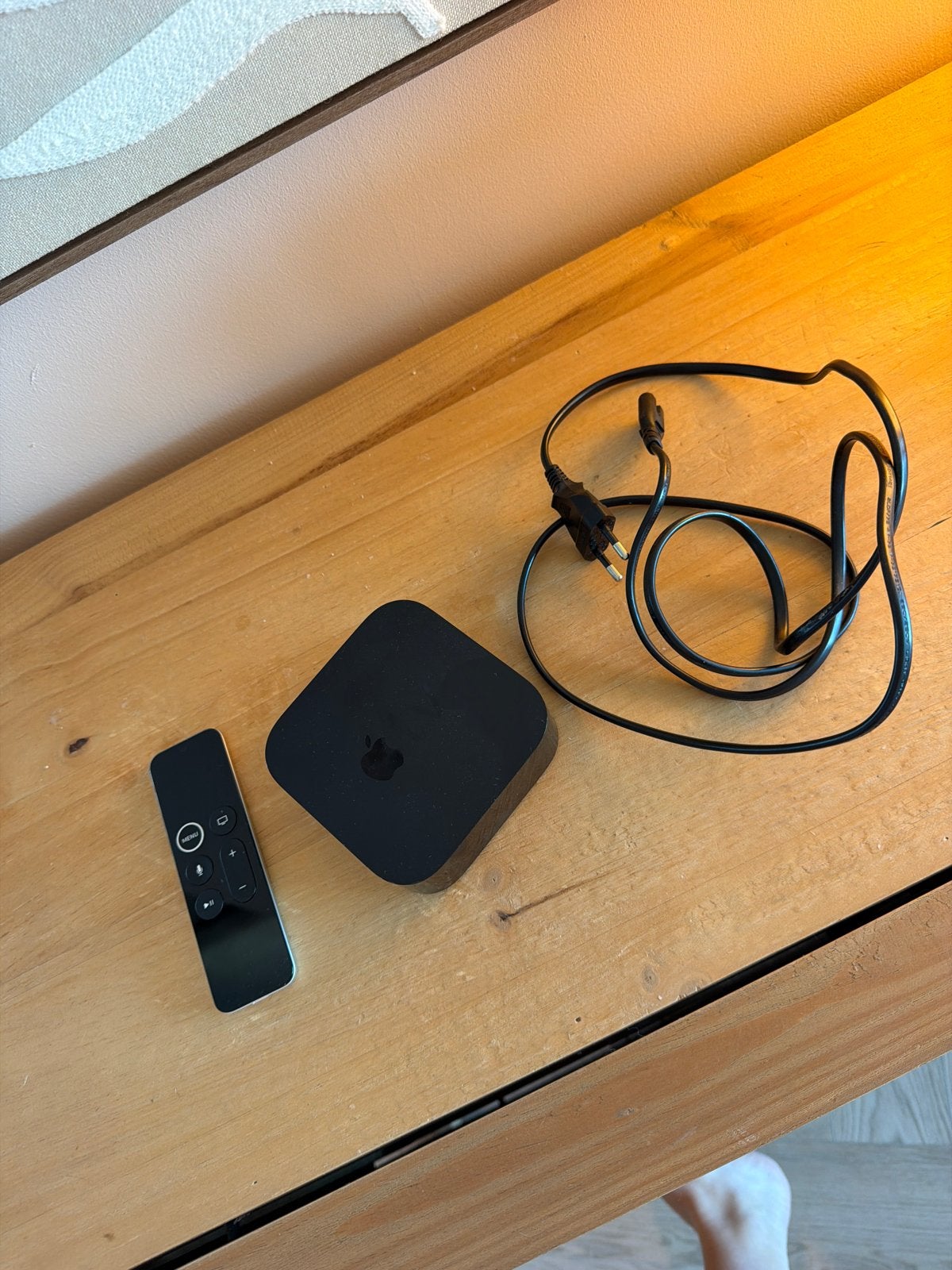Apple TV 4K - (1e gen, 2017), Audio, Tv en Foto, Mediaspelers, Ophalen, Gebruikt, HDMI, Zonder harde schijf